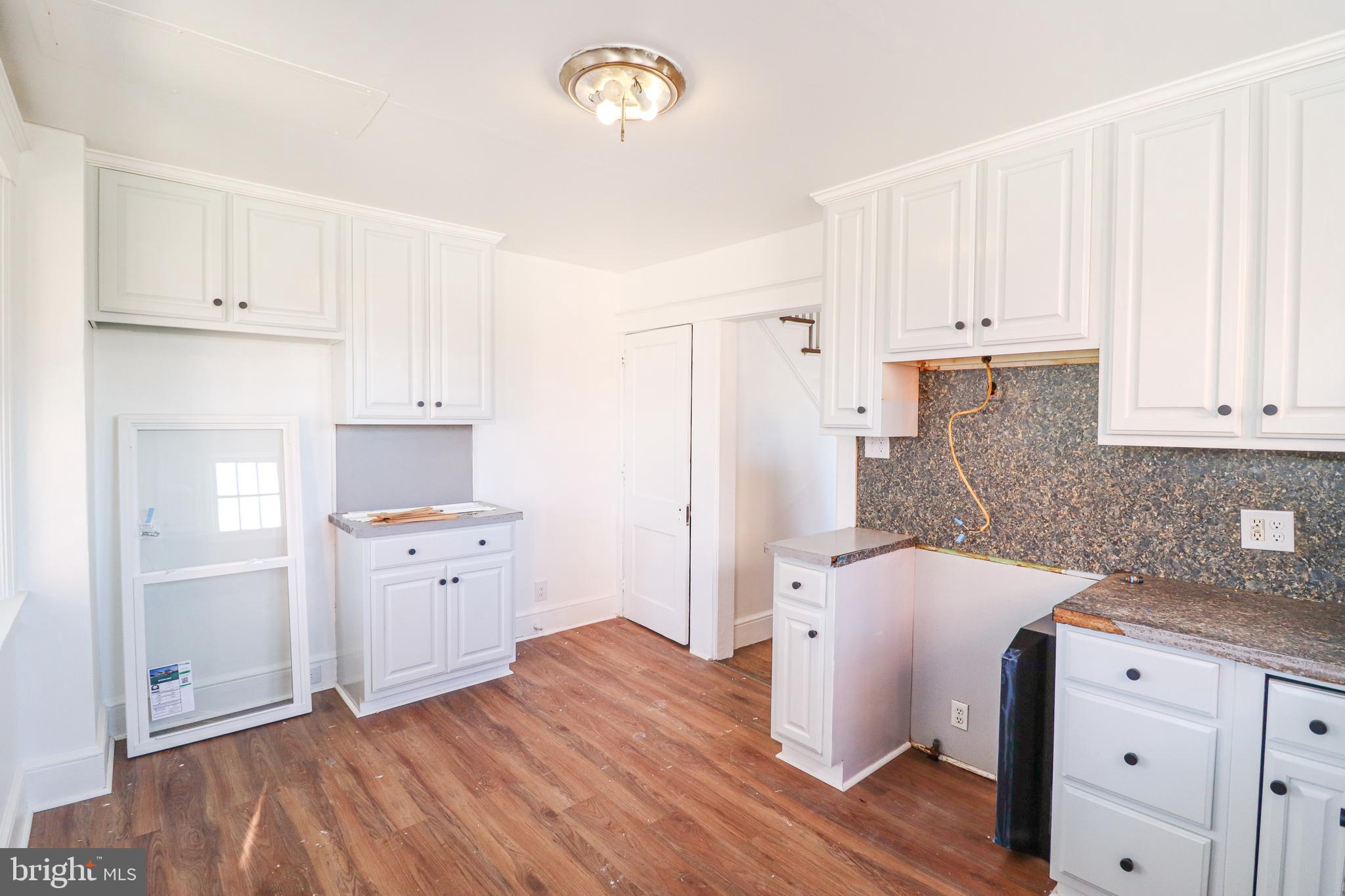 WEST END - Residential