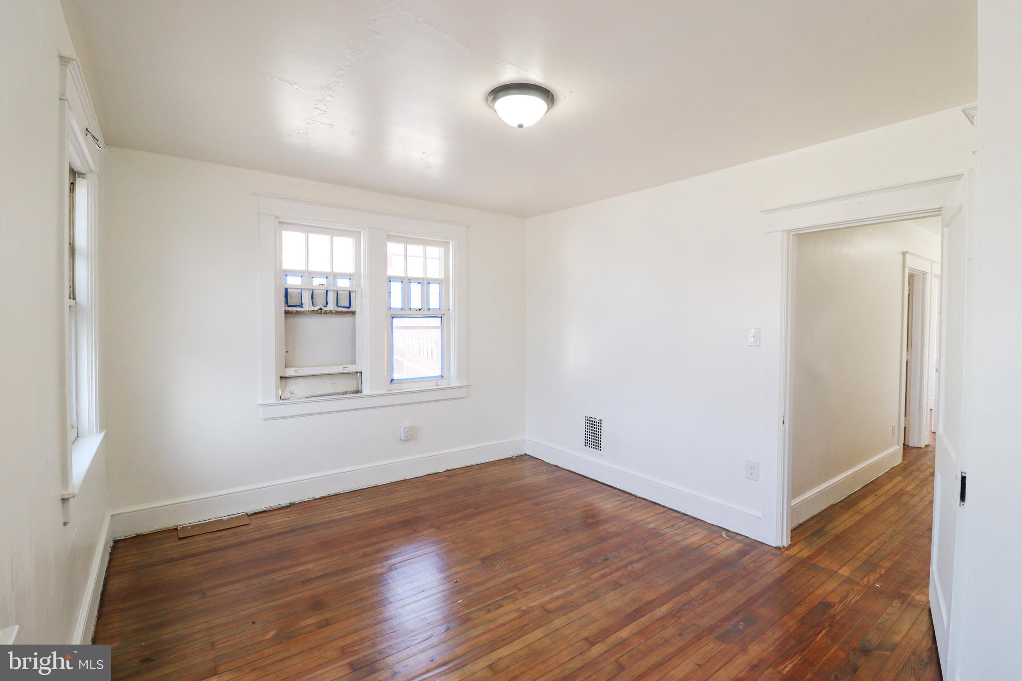 WEST END - Residential