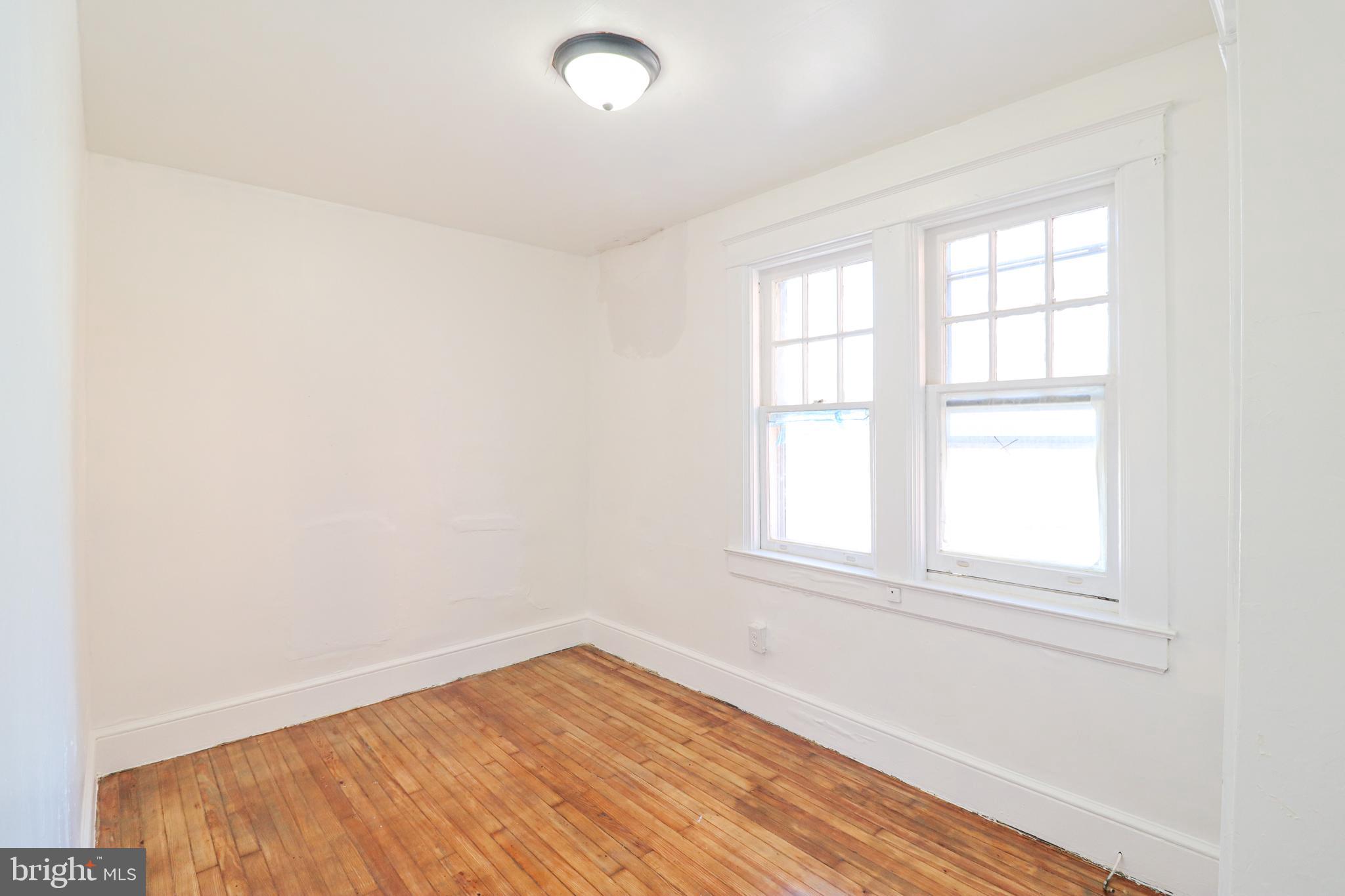 WEST END - Residential