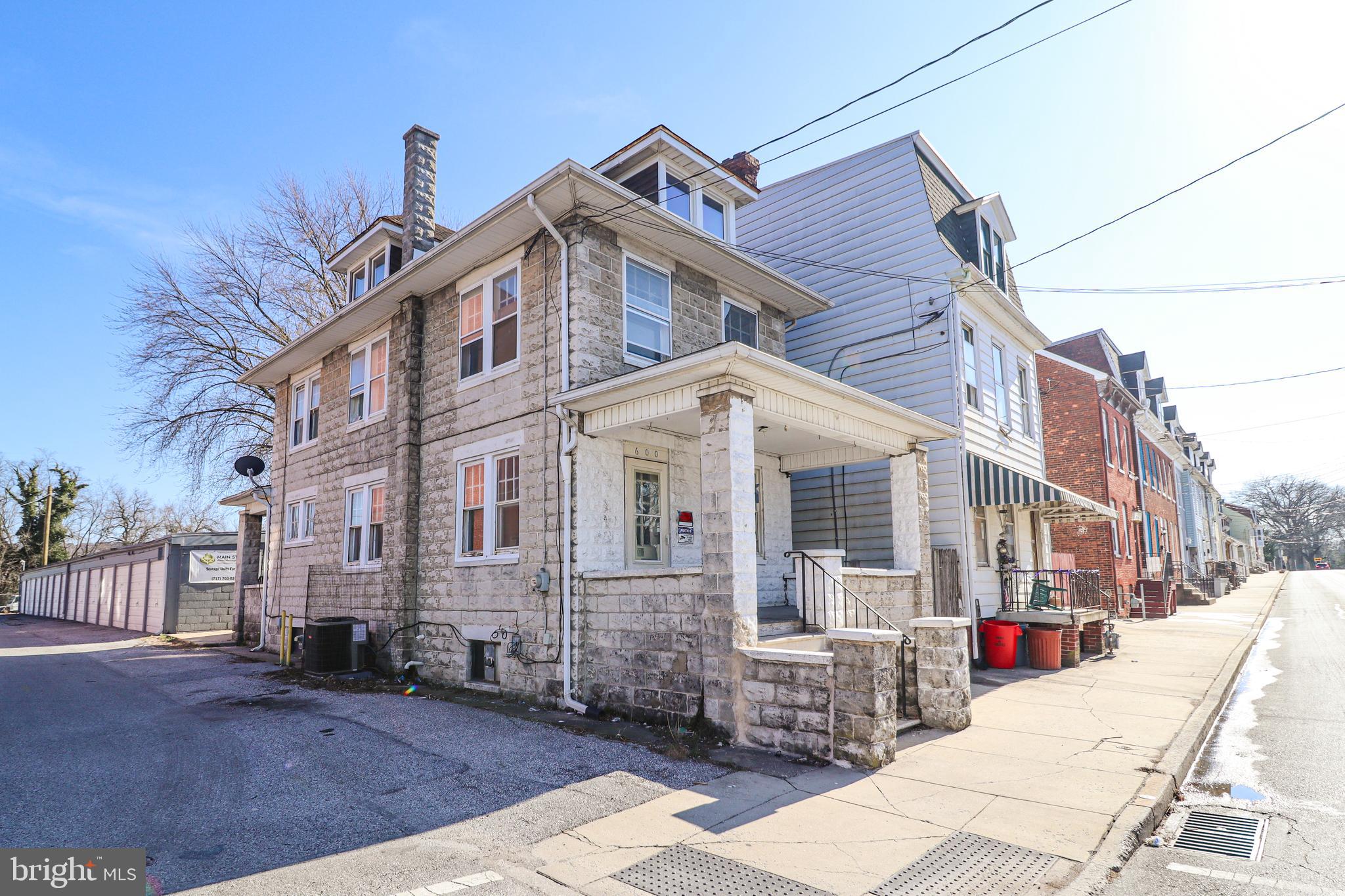 WEST END - Residential