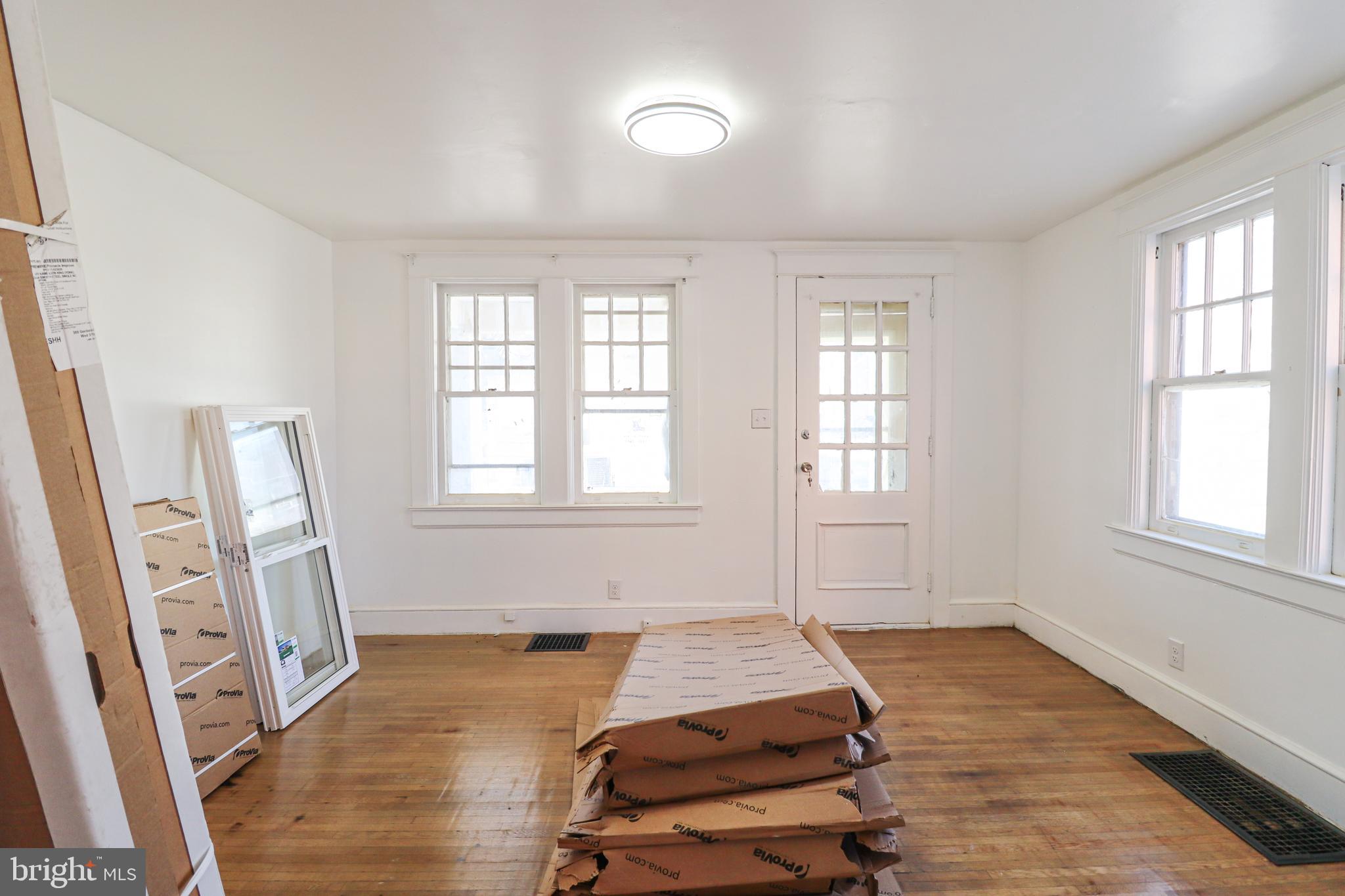 WEST END - Residential