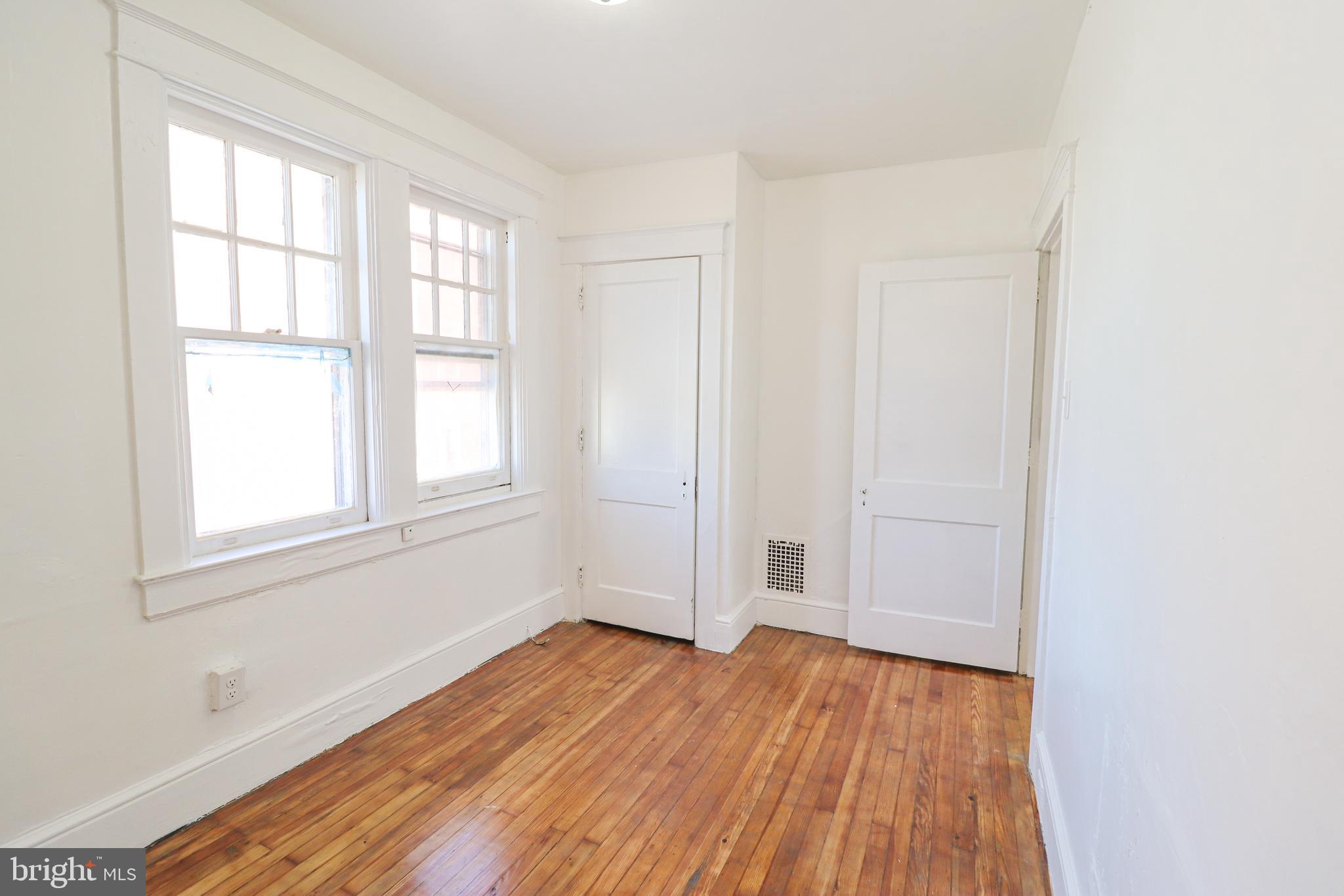 WEST END - Residential