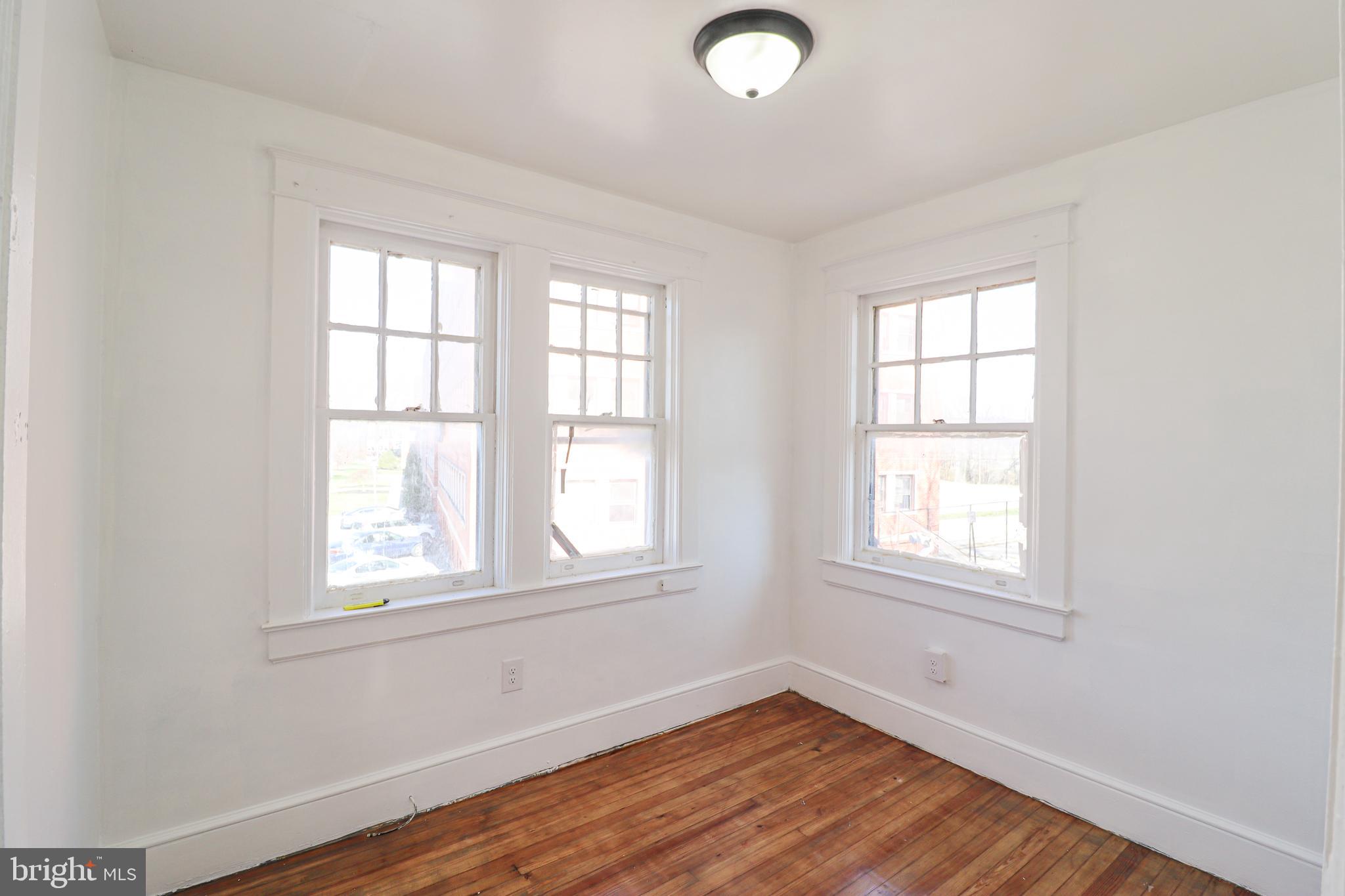 WEST END - Residential