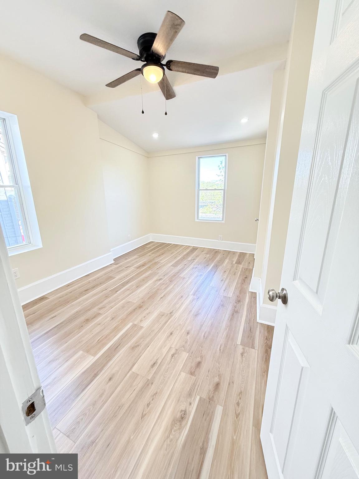 BROOKSHIRE - Residential