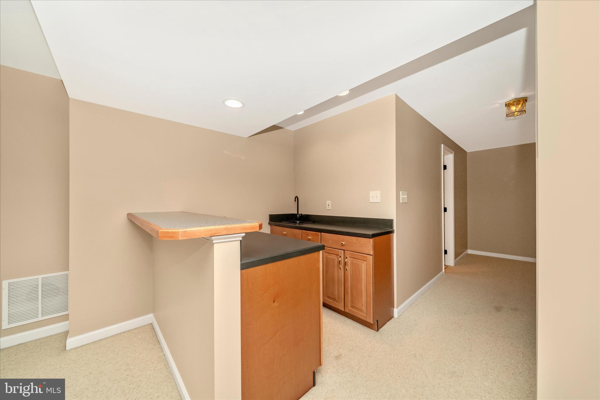 EMERALD FARM - Residential