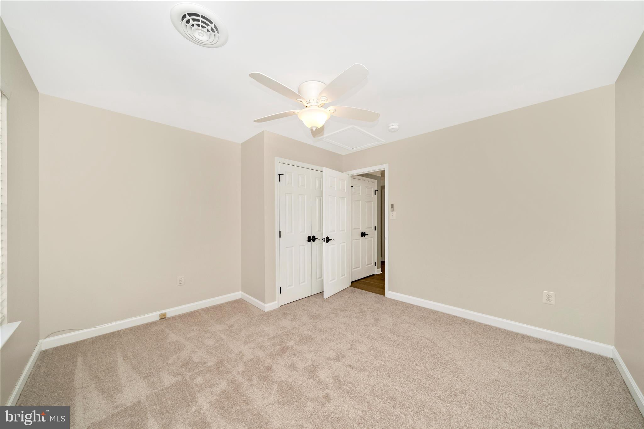 EMERALD FARM - Residential