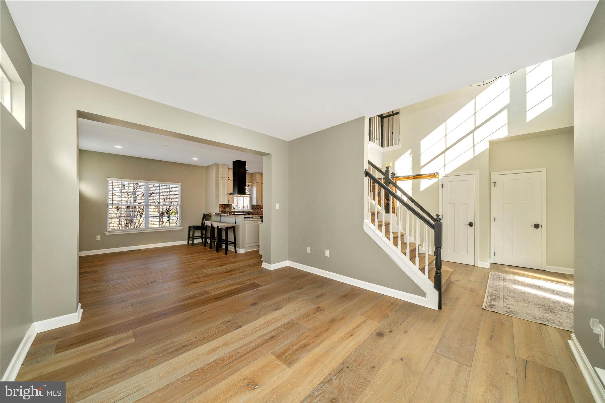 EMERALD FARM - Residential