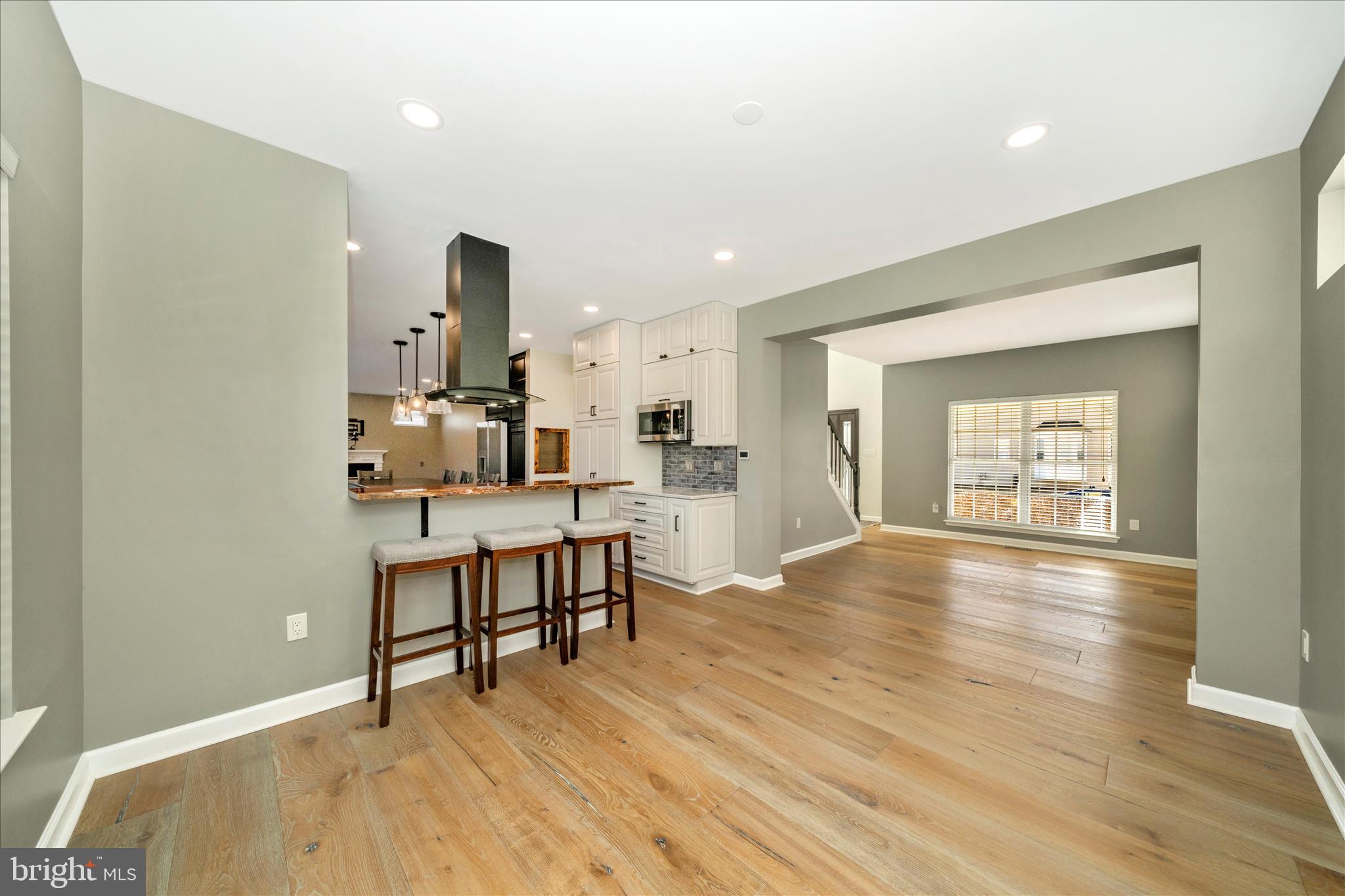 EMERALD FARM - Residential