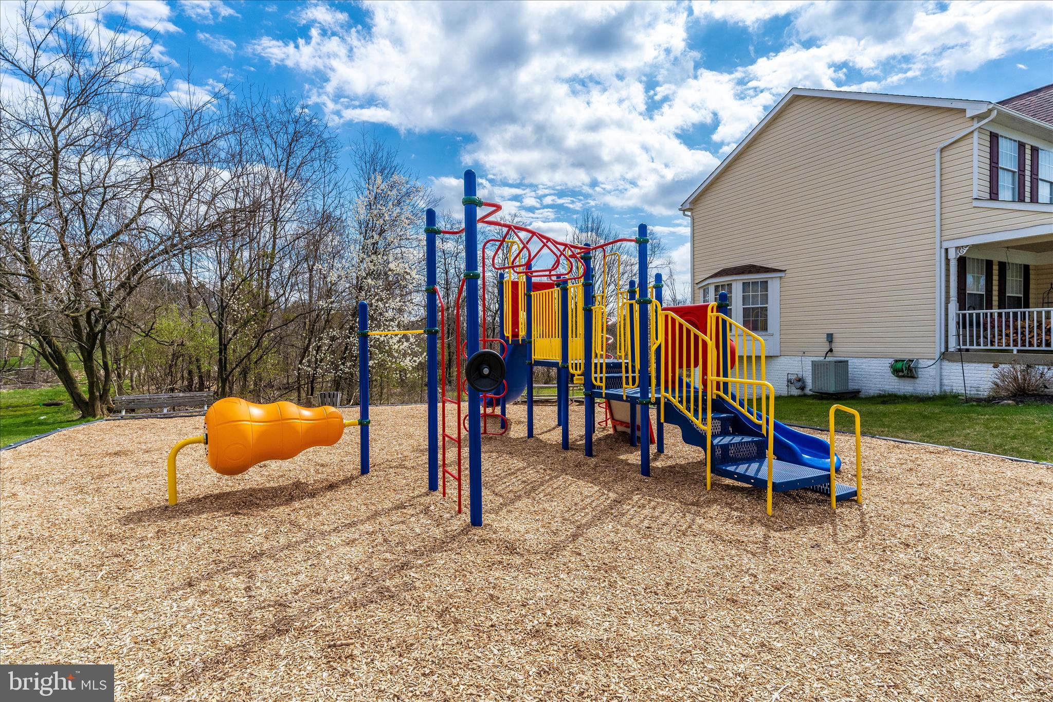 EMERALD FARM - Residential