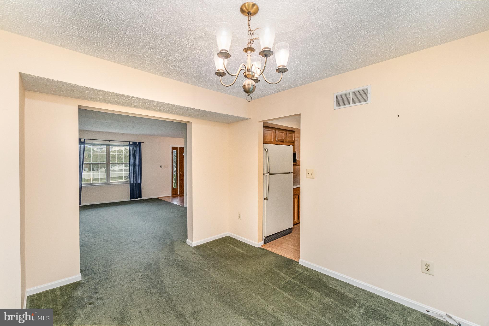 FOXBOROUGH FARMS - Residential