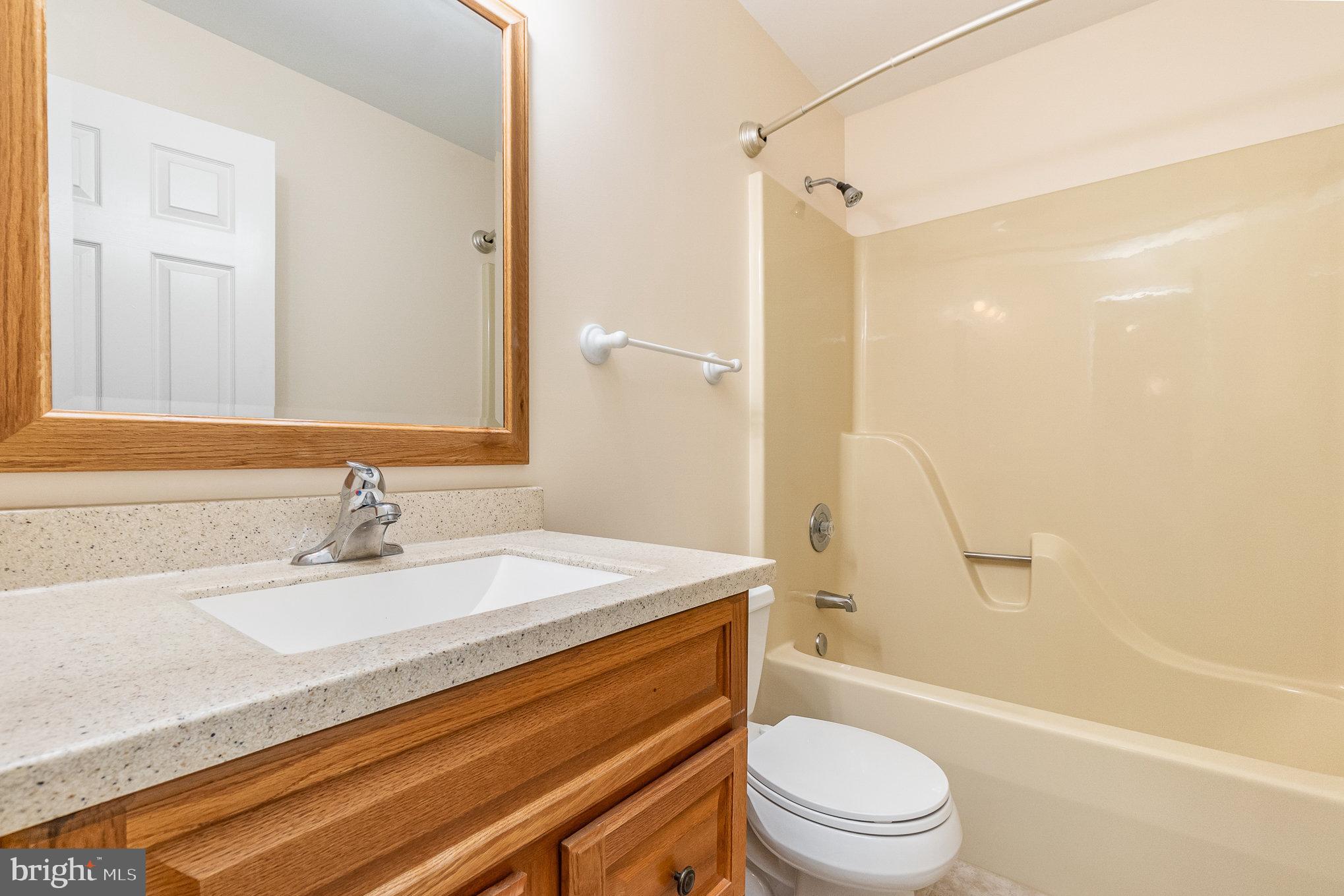 FOXBOROUGH FARMS - Residential