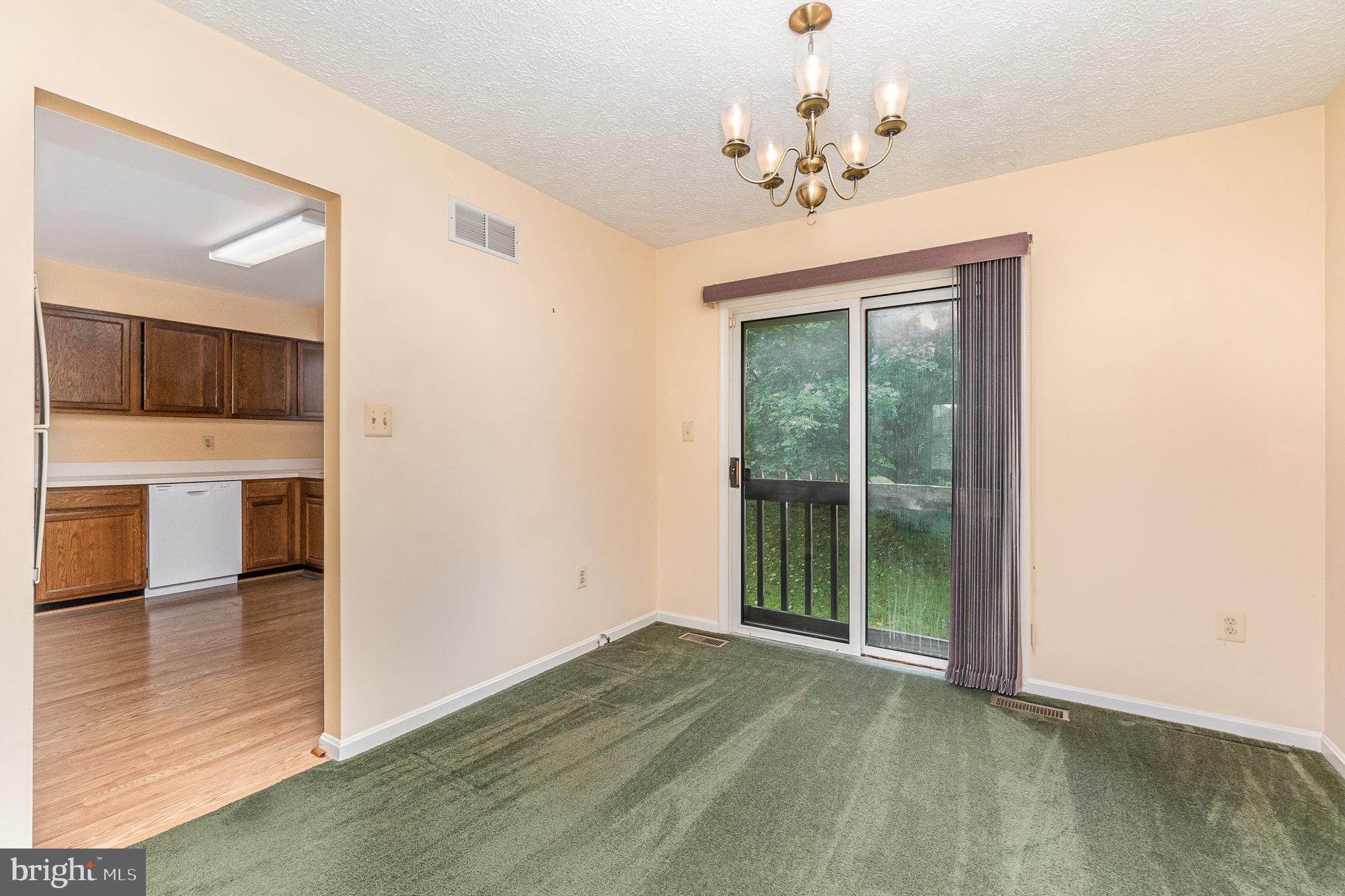 FOXBOROUGH FARMS - Residential