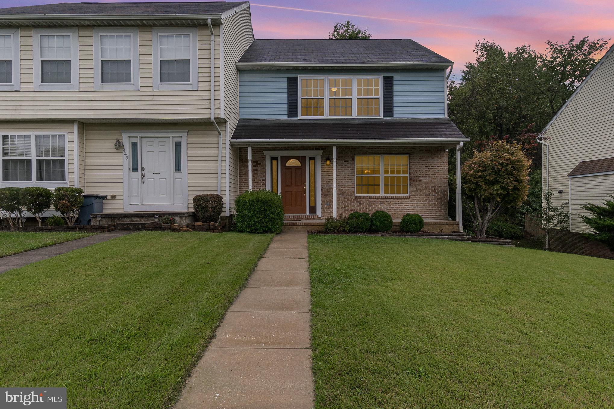 FOXBOROUGH FARMS - Residential