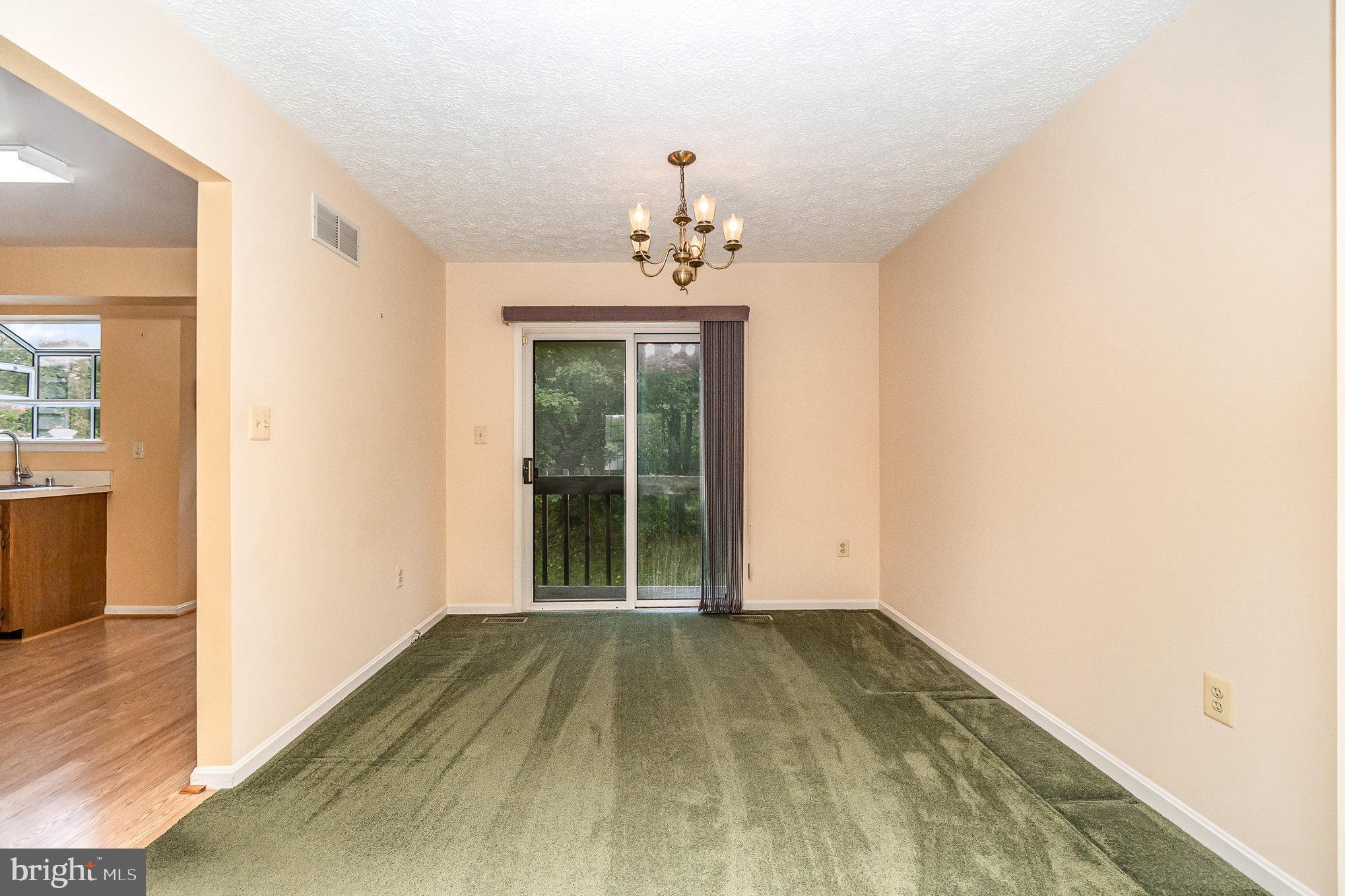 FOXBOROUGH FARMS - Residential