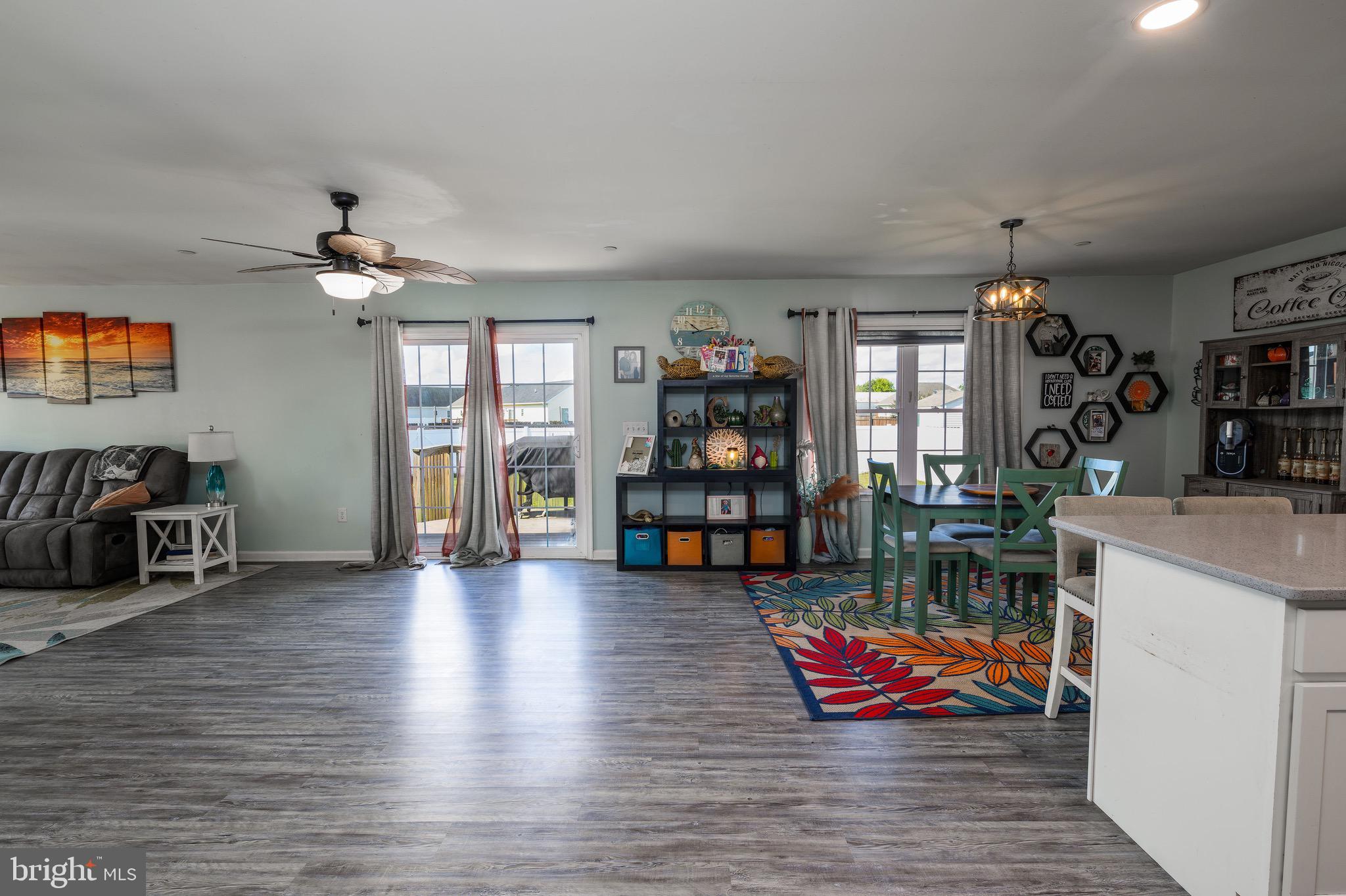 WOODLAND MANOR - Residential