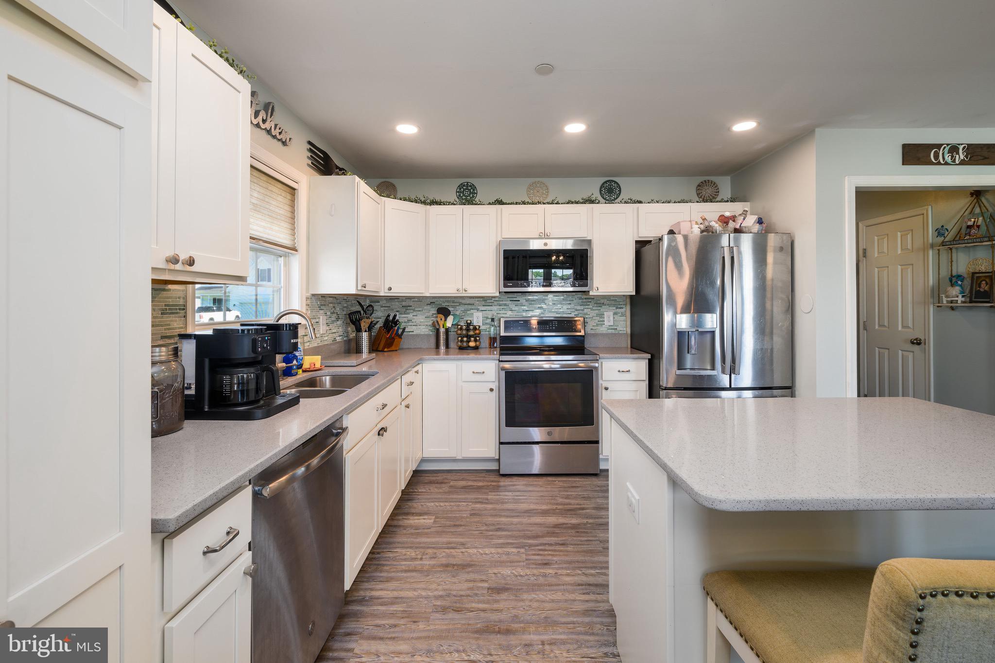 WOODLAND MANOR - Residential