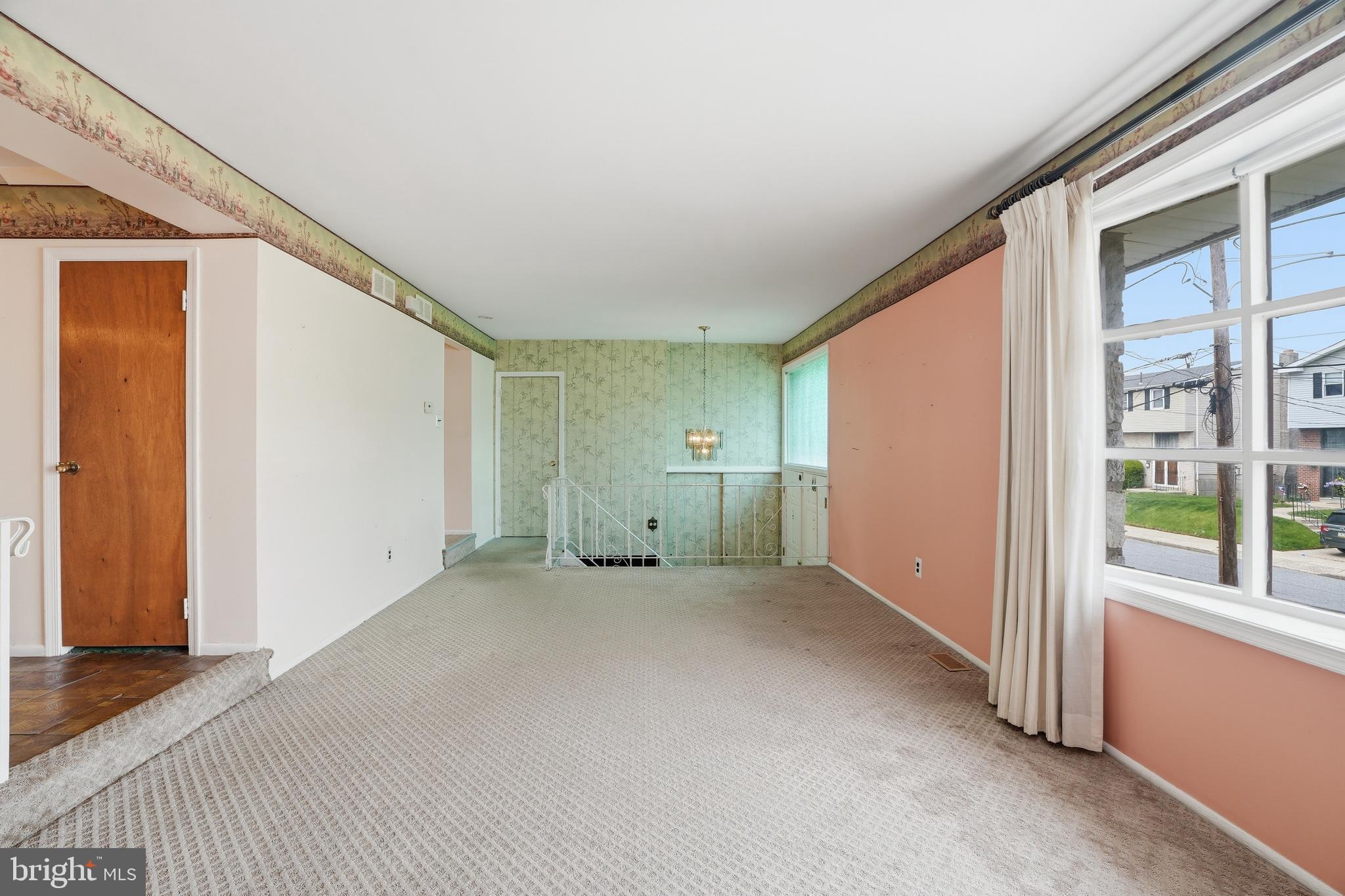 BUSTLETON - Residential