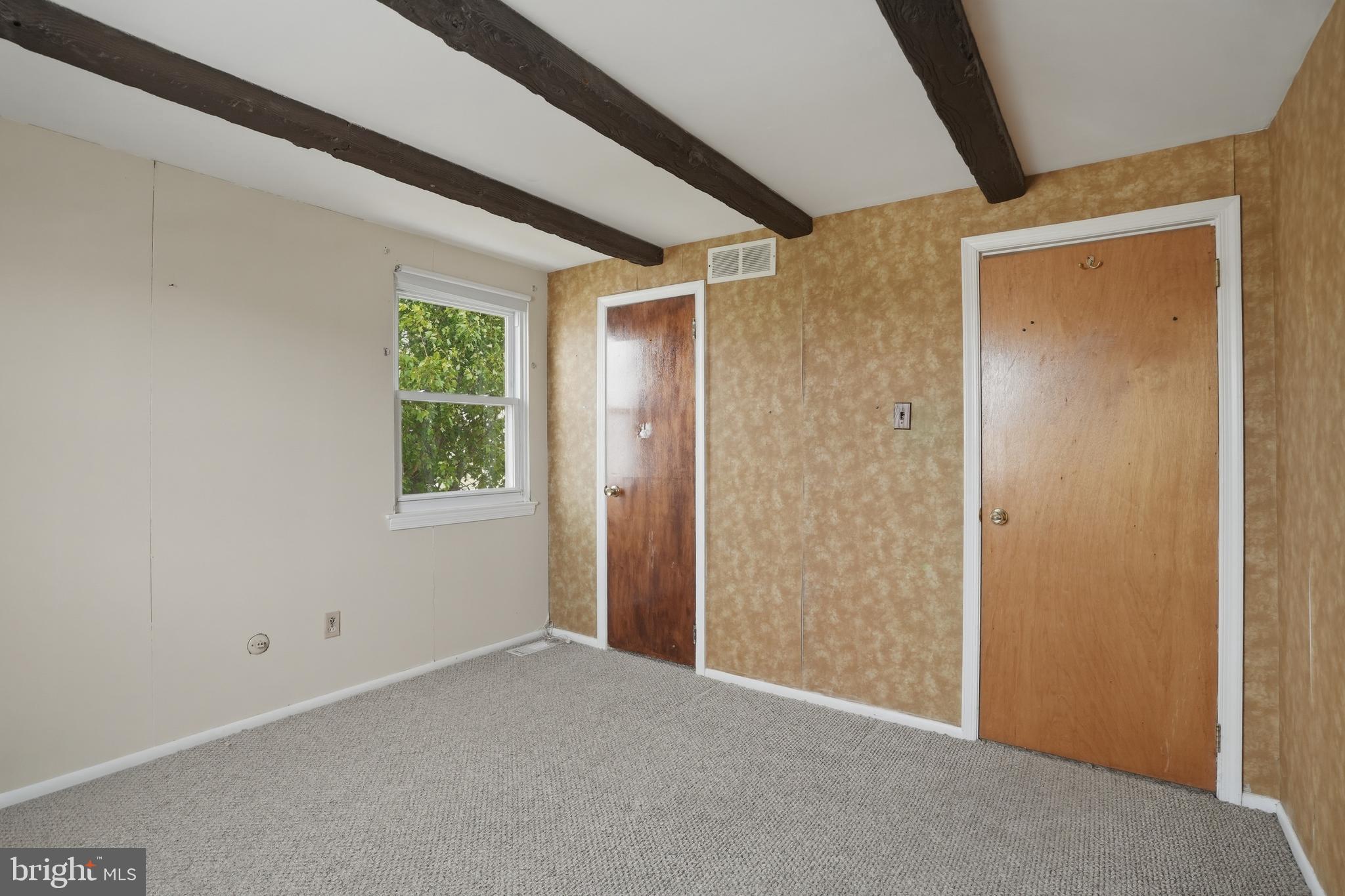BUSTLETON - Residential