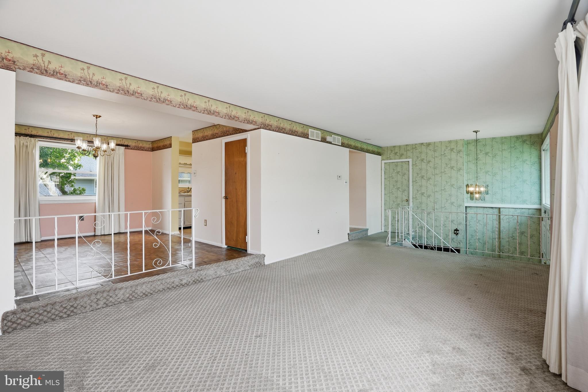 BUSTLETON - Residential