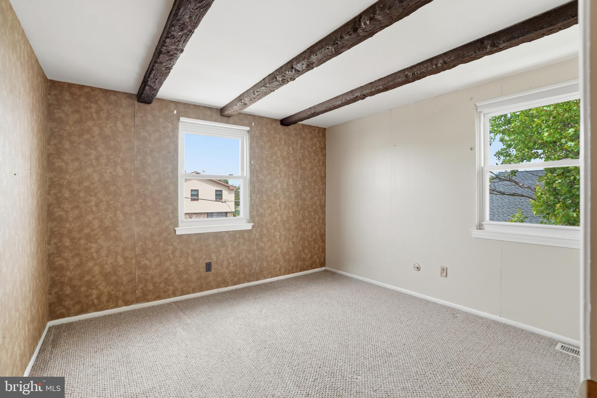 BUSTLETON - Residential