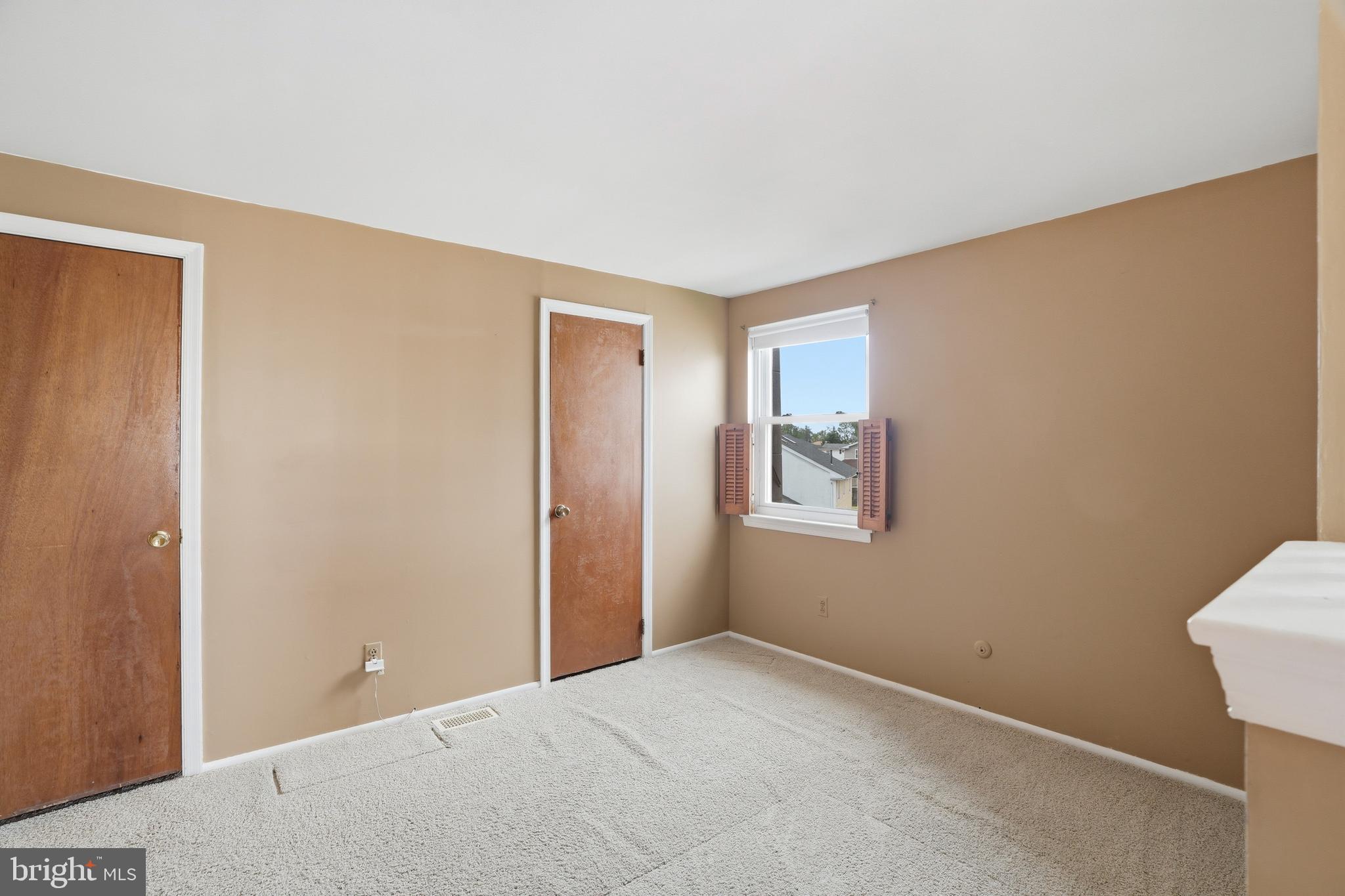 BUSTLETON - Residential