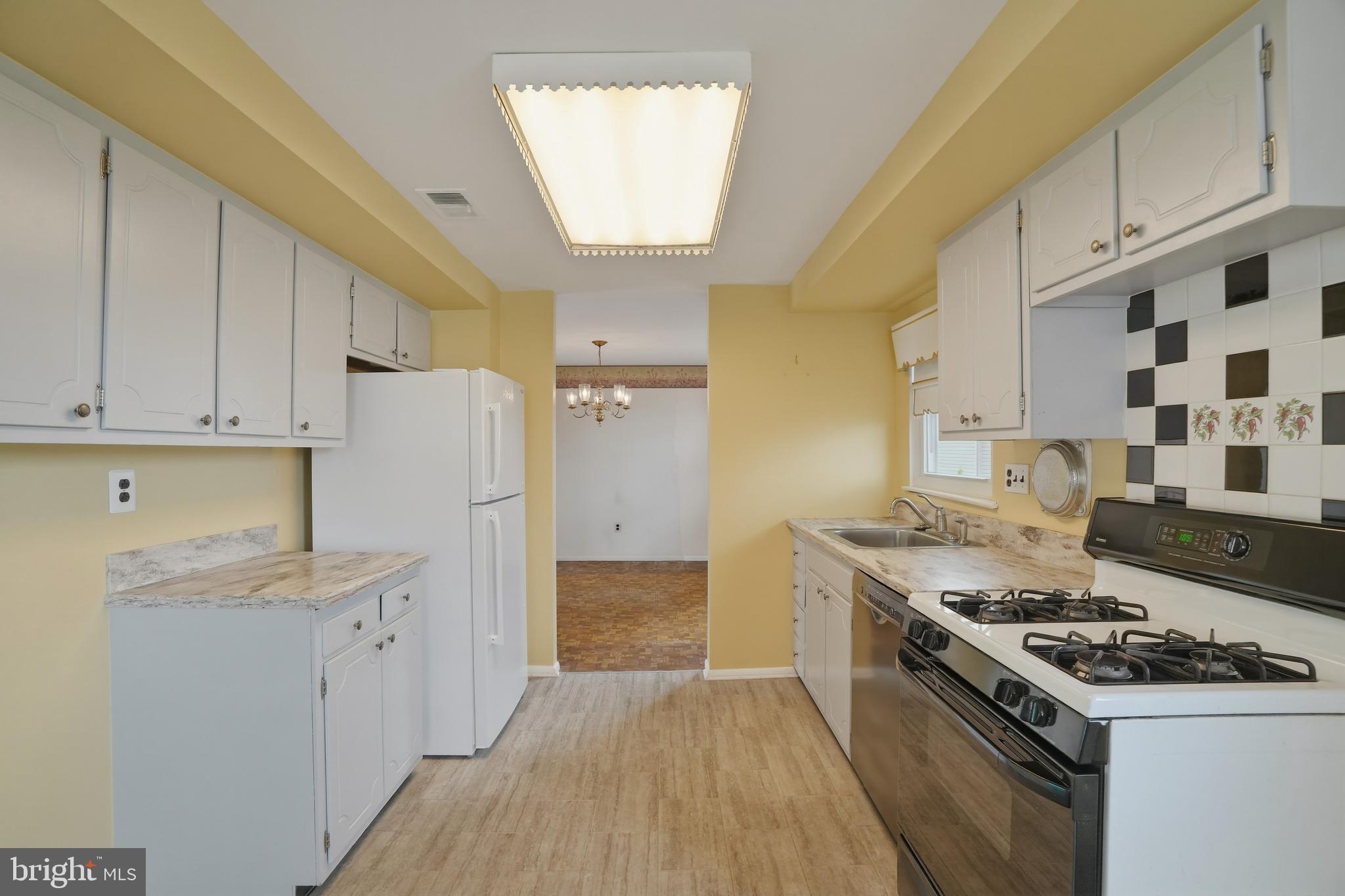 BUSTLETON - Residential