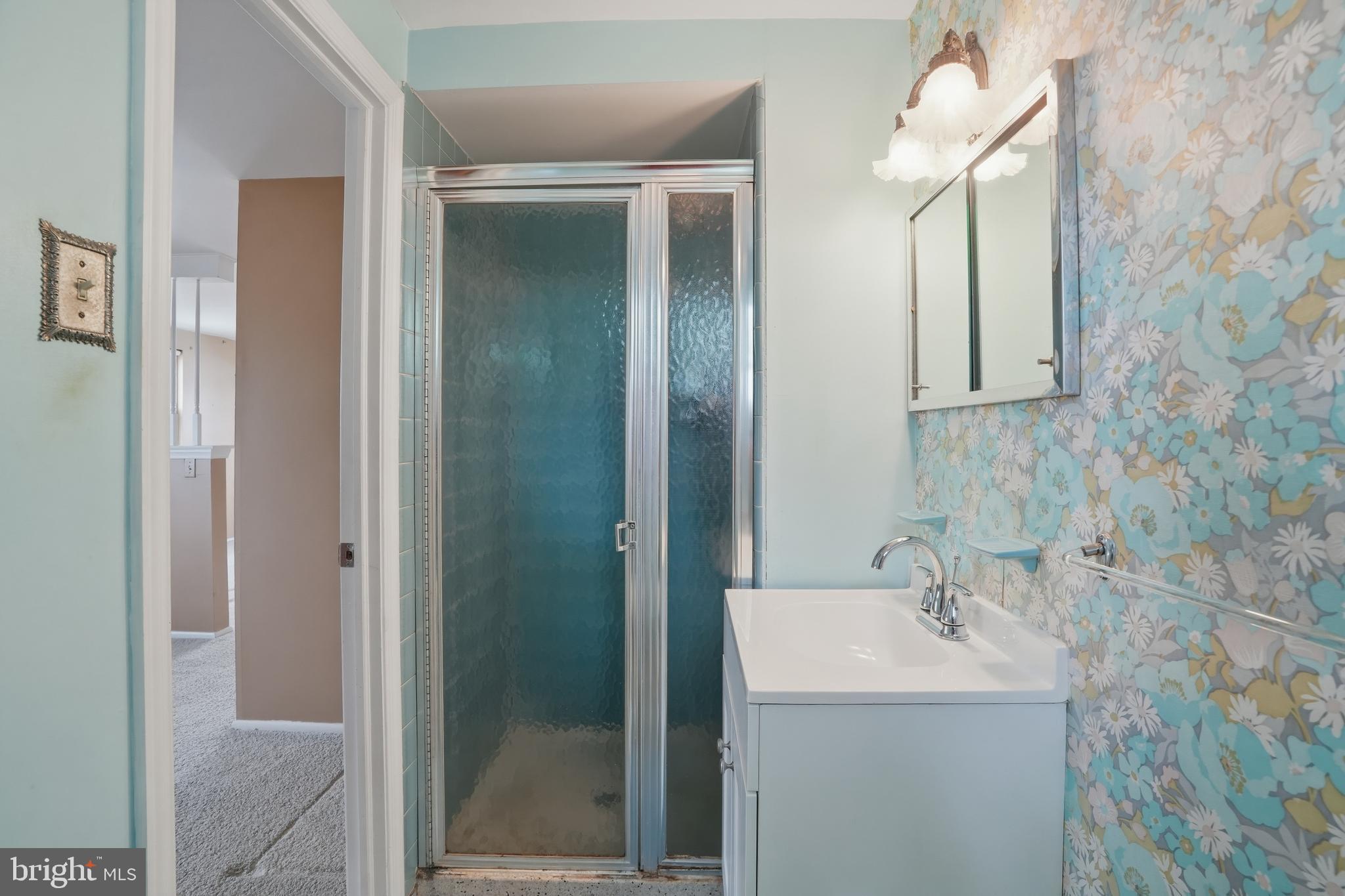 BUSTLETON - Residential