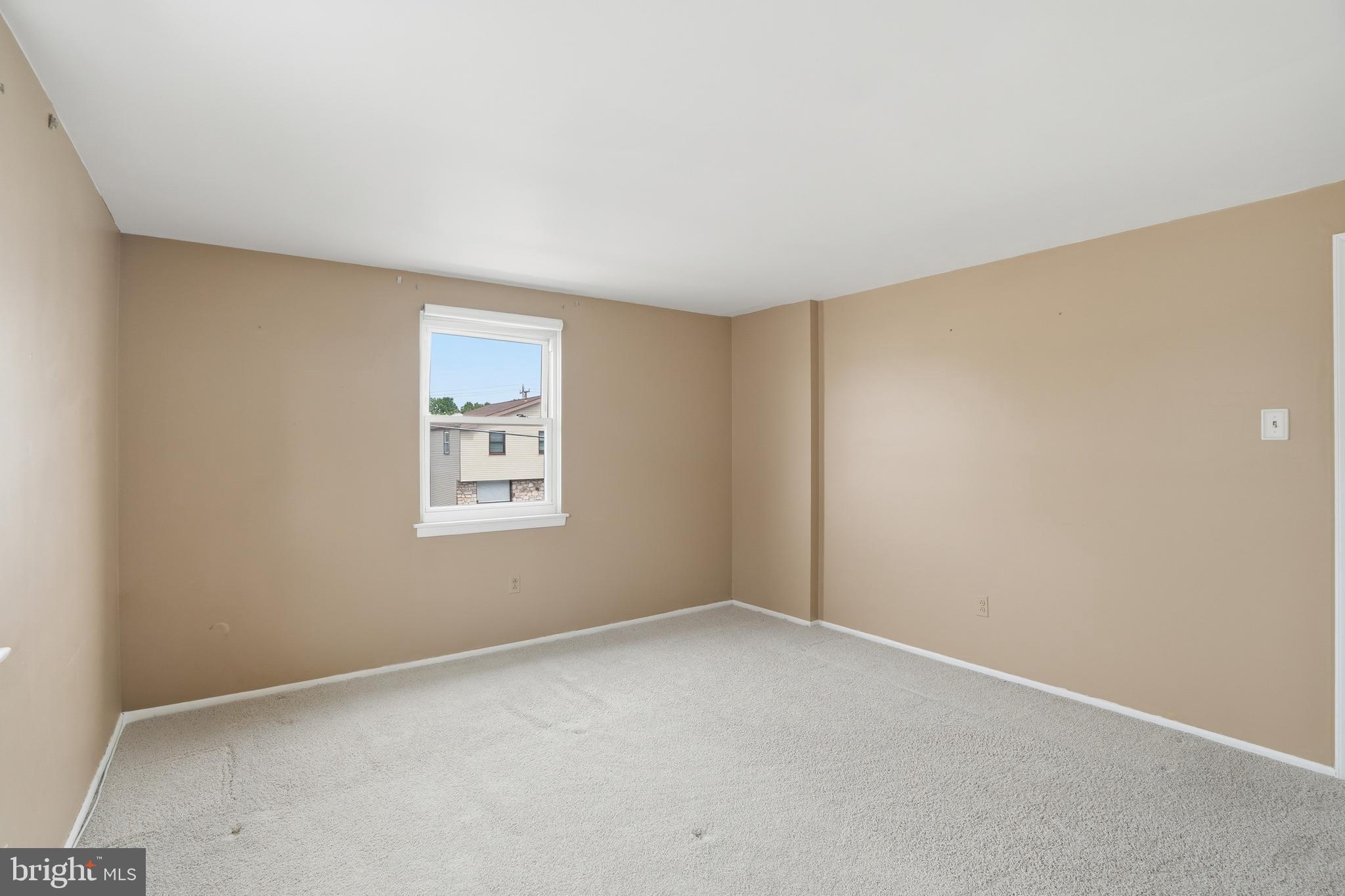 BUSTLETON - Residential