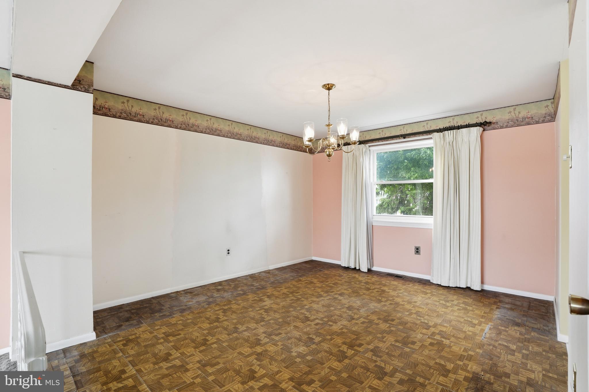 BUSTLETON - Residential