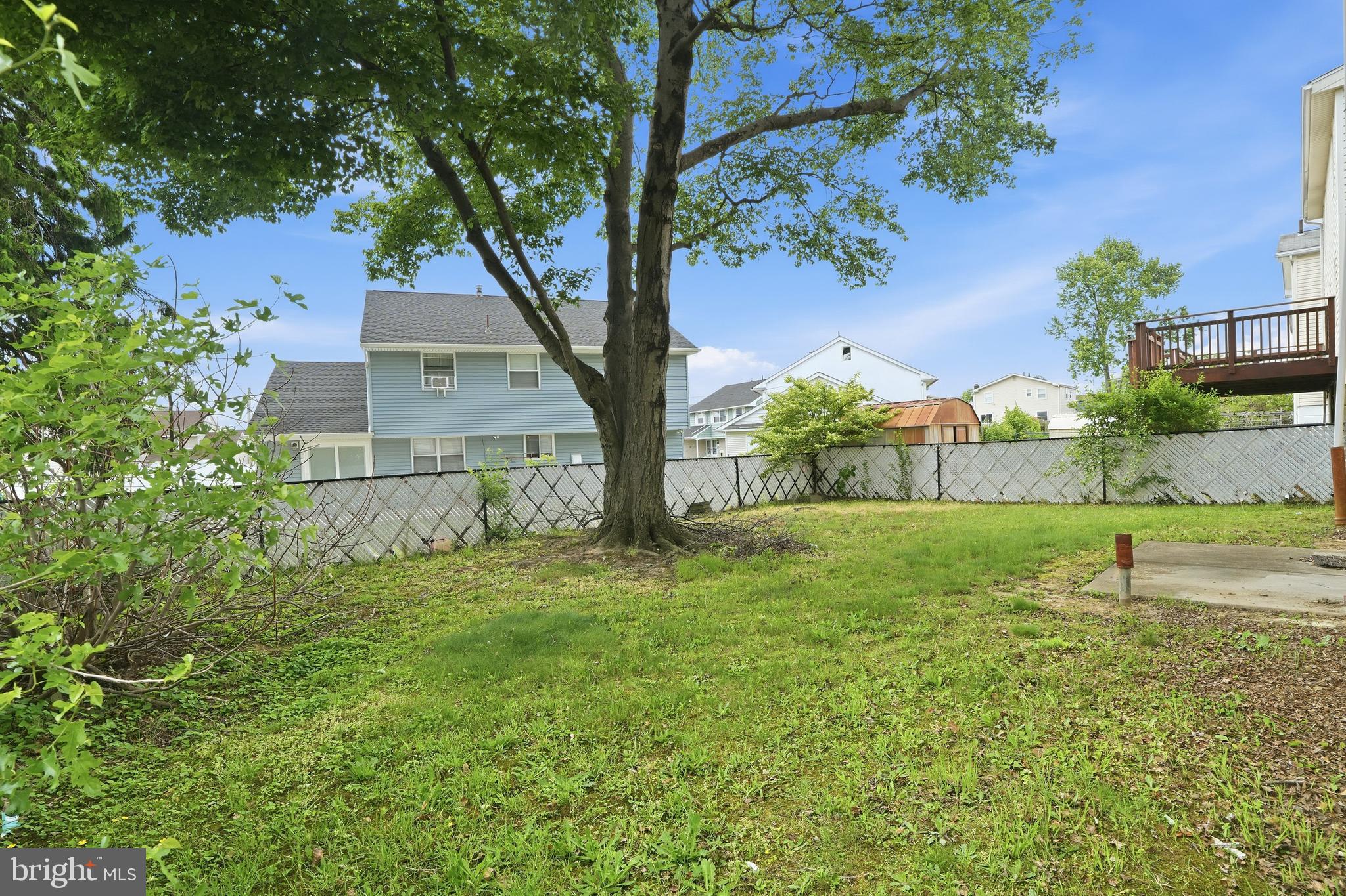 BUSTLETON - Residential