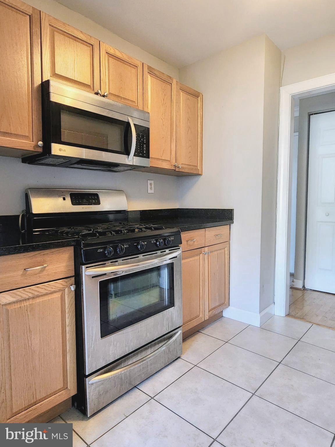 COLUMBIA - Residential Lease