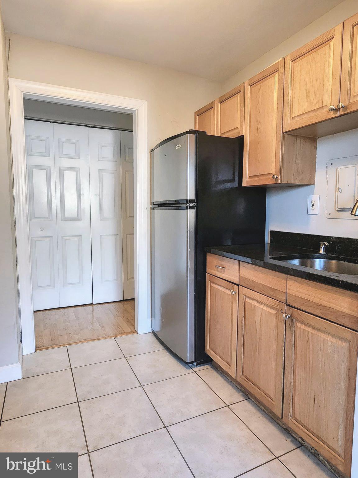 COLUMBIA - Residential Lease