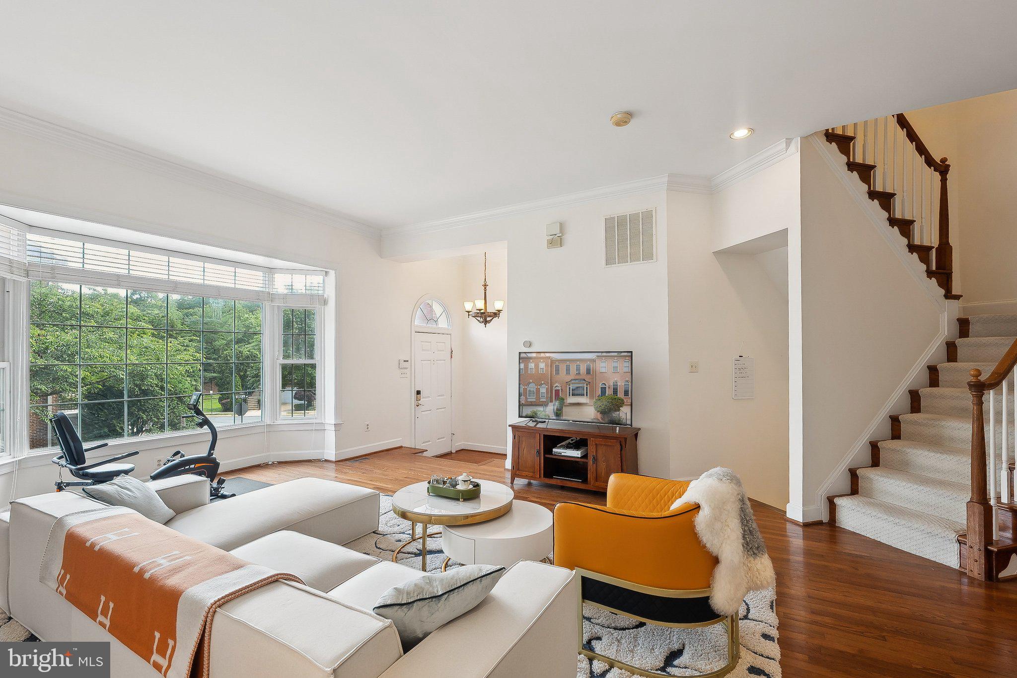 WESTWOOD TOWNS - Residential Lease