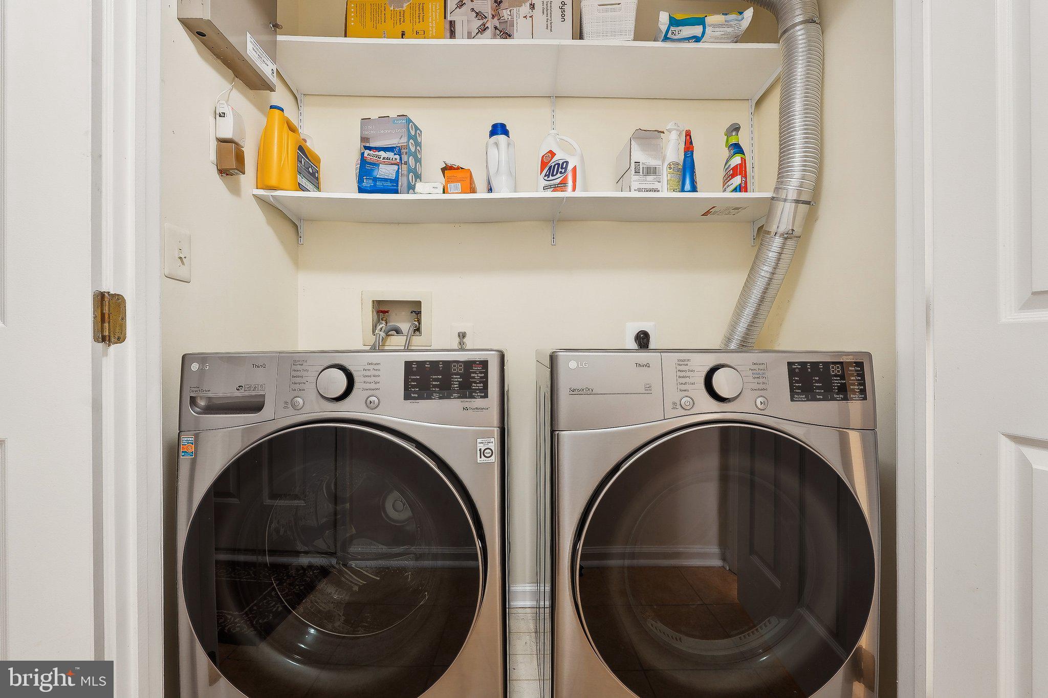 WESTWOOD TOWNS - Residential Lease