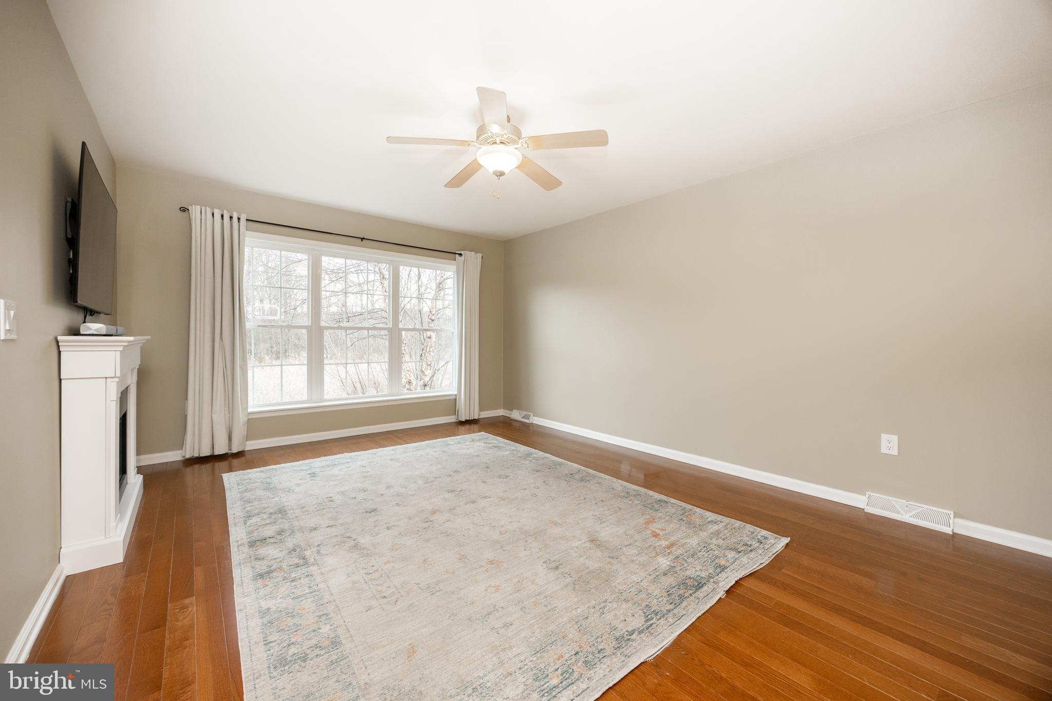 SPRING VALLEY VILLAG - Residential