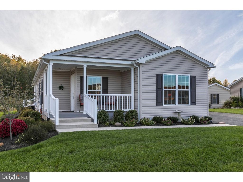 Photo of 16 Cormorant Drive, BECHTELSVILLE, PA 19505 (MLS # PABK2069242)