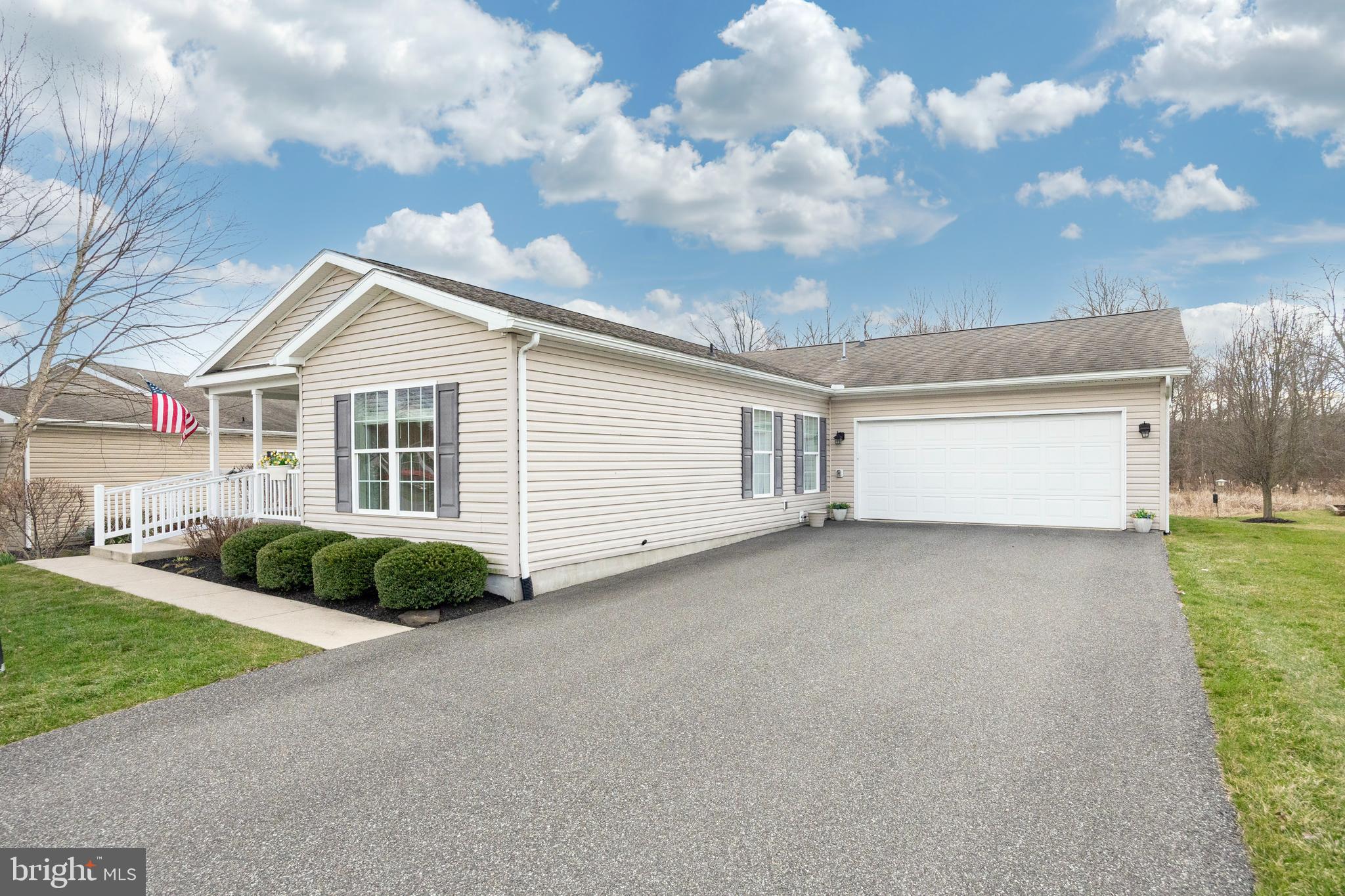 SPRING VALLEY VILLAG - Residential