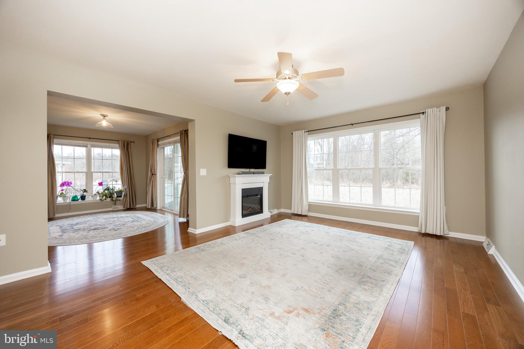 SPRING VALLEY VILLAG - Residential