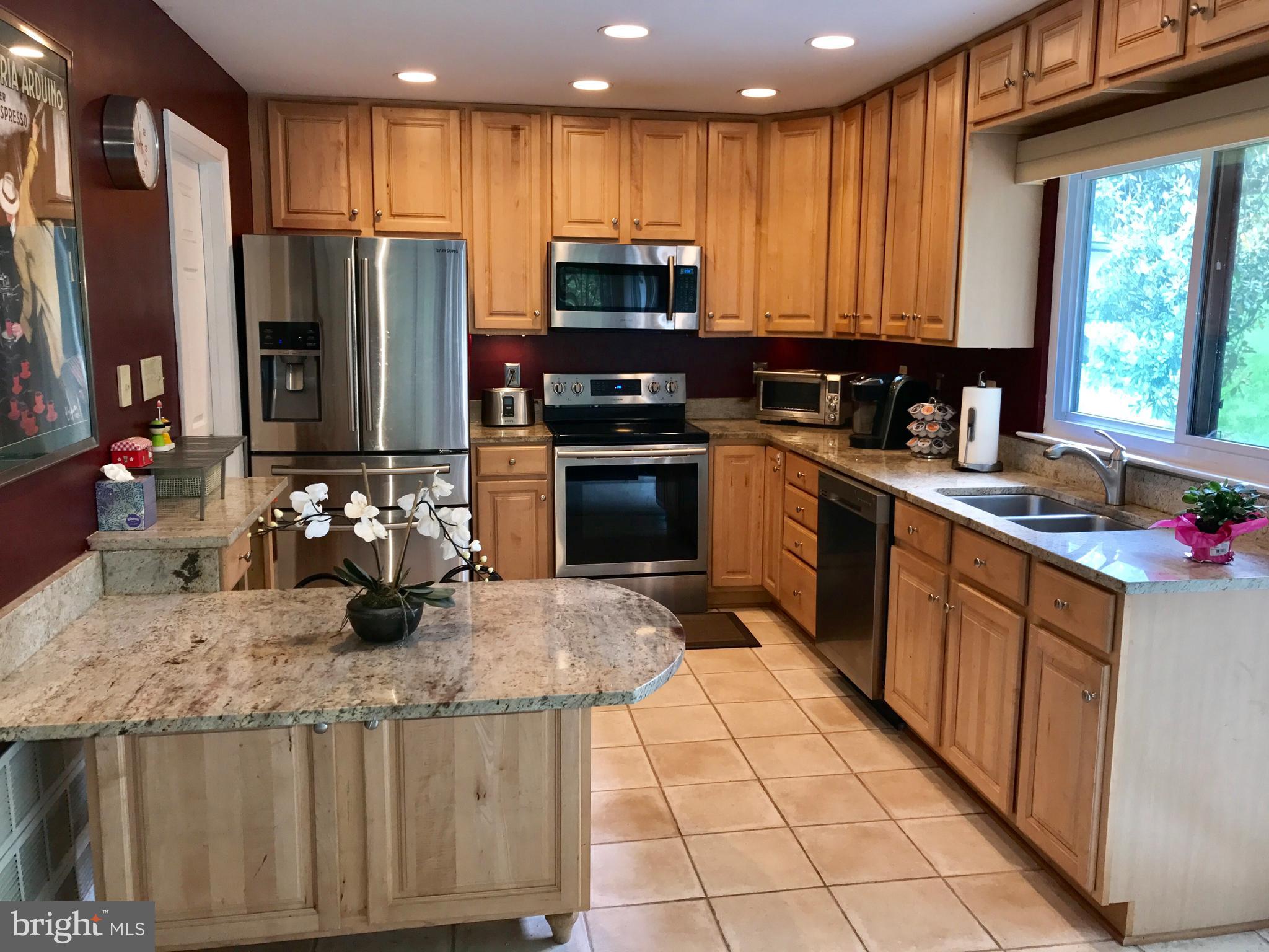 CHARLENE - Residential Lease