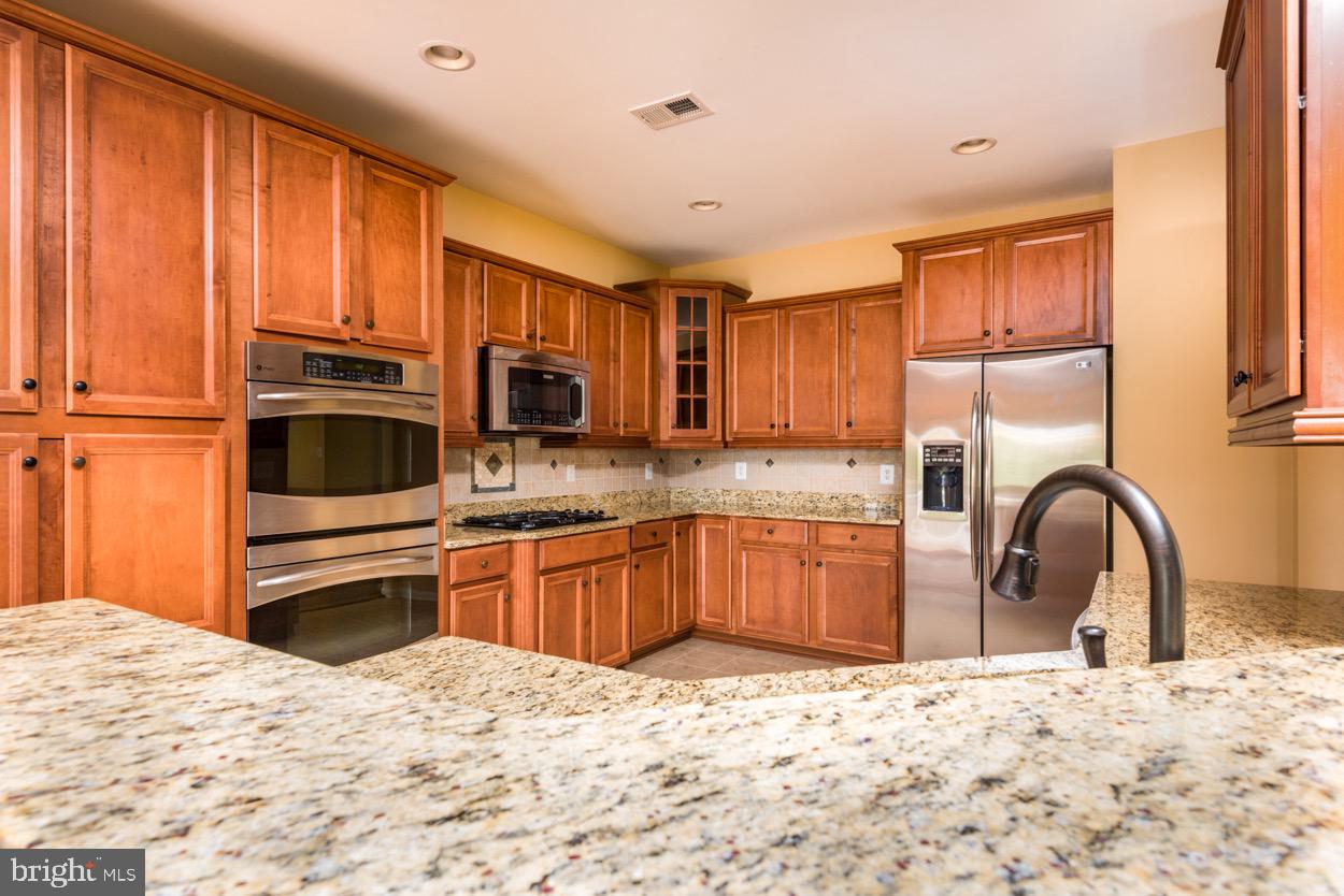 BARNES - Residential