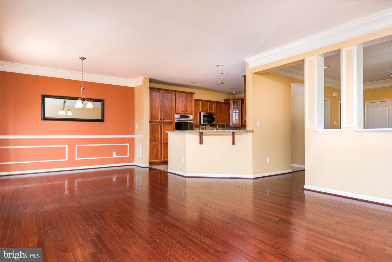 BARNES - Residential