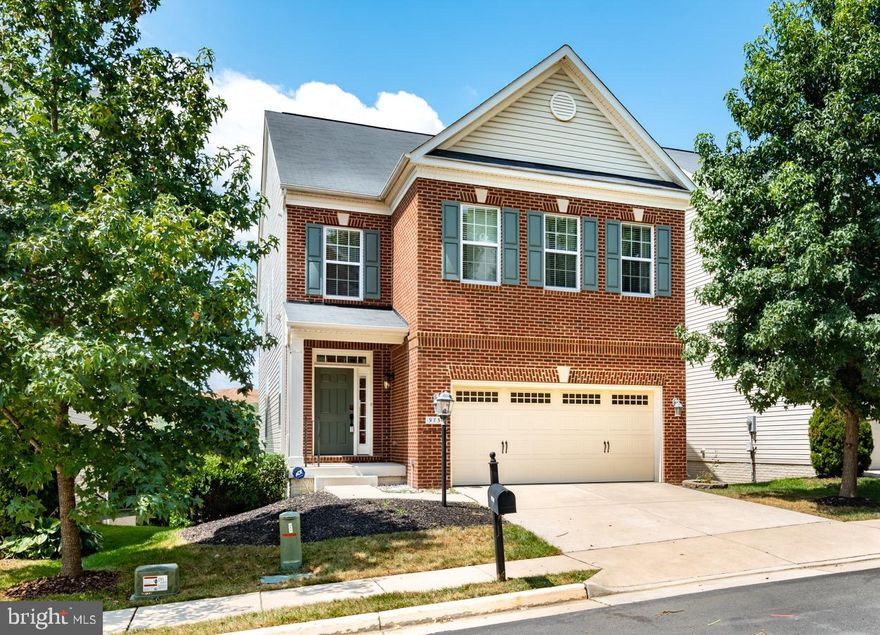 Absolutely Stunning single family home situated off I-95 and Route 1 in the Gunston Cove community.  Very short drive to VRE, shopping, parks & schools.  You won't be disappointed with over 3500 sf, 3 finished levels, with 10' ceilings, brick front, 2 car garage, 5 bedrooms and 5 full baths. MAIN LEVEL INCLUDES: hardwood floors through out, recessed lighting, Spacious gourmet kitchen with granite counters, stainless steel appliances, double oven, cooktop, 42"cabinets with pull out trays. Large family room off the kitchen with gas fireplace & flat screen tv. Formal dining room with crown molding. Main level full bath with upgrade ceramic tile and walk-in shower. Breakfast room walks out to nice view overlooking trees onto the low maintenance composite deck with vinyl railings.  UPPER LEVEL FEATURES:  4 bedrooms and 3 full baths. Welcoming master suite with hardwood floors, 2 large walk-in closets, luxury master bath with upgraded ceramic tile, double vanity, garden tub, separate shower, and water closet.  Upper level laundry room with front loading washer/dryer to convey.  Generous size bedrooms will give your family room to grow.  FULLY FINISHED LOWER LEVEL HAS: Extra large Rec Room, Storage under the stairs, Full Bath, Den/Study with wood floors and walkout to rear yard, True 5th Bedroom features wood floors and 2 closets.  Come see what you have been missing. Don't forget to check the 3d walk through Virtual tour under the virtual tour link.
