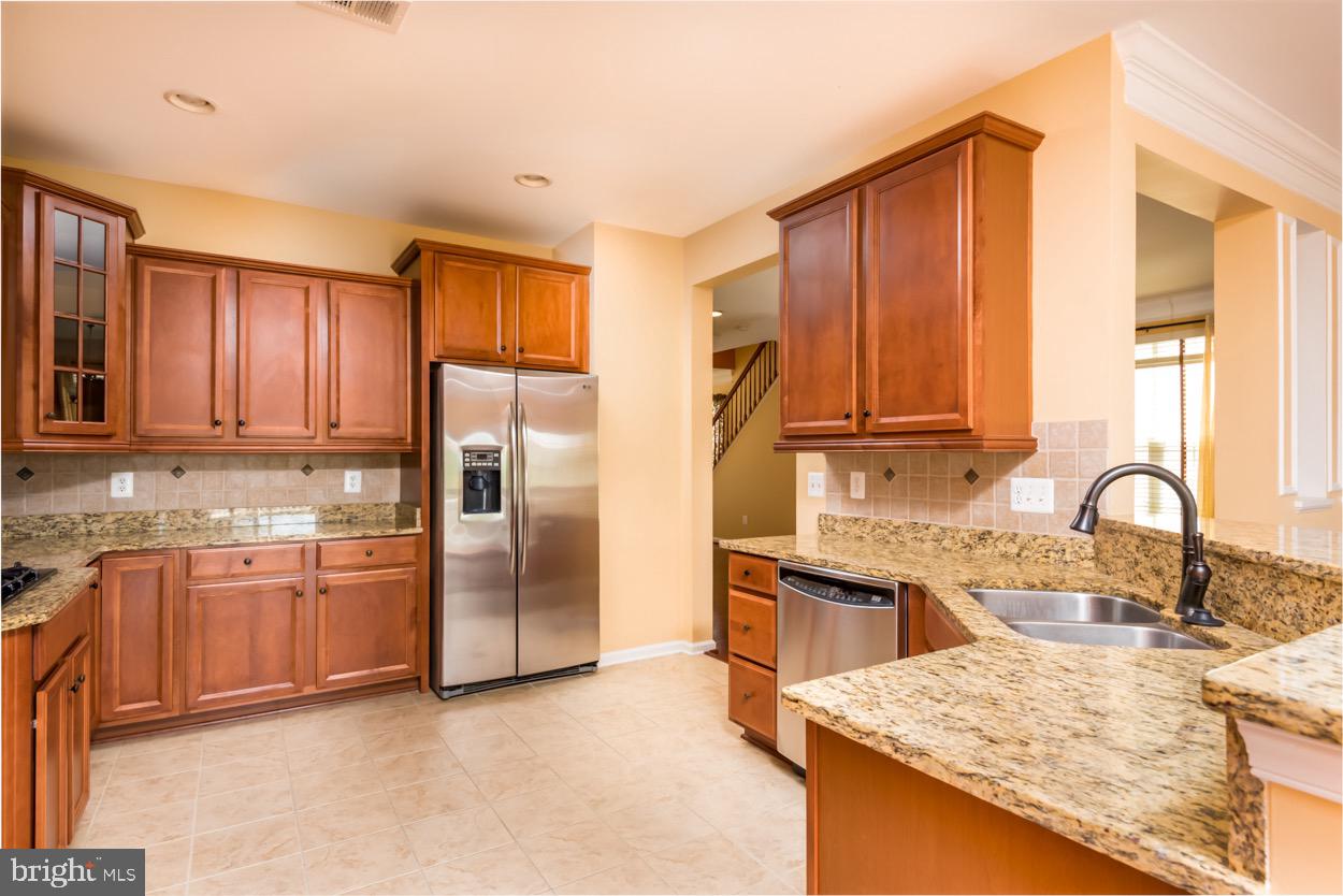 BARNES - Residential