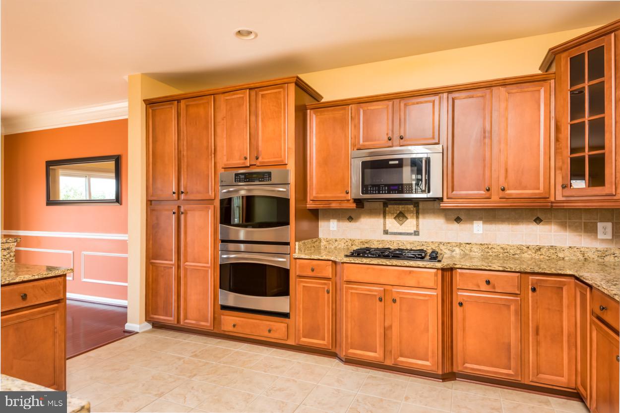 BARNES - Residential