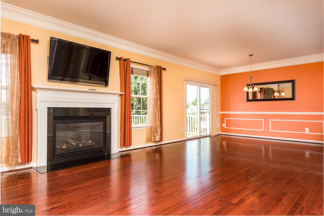 BARNES - Residential