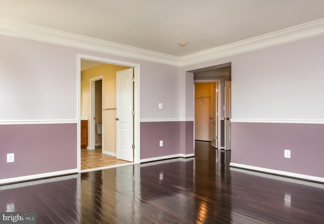 BARNES - Residential