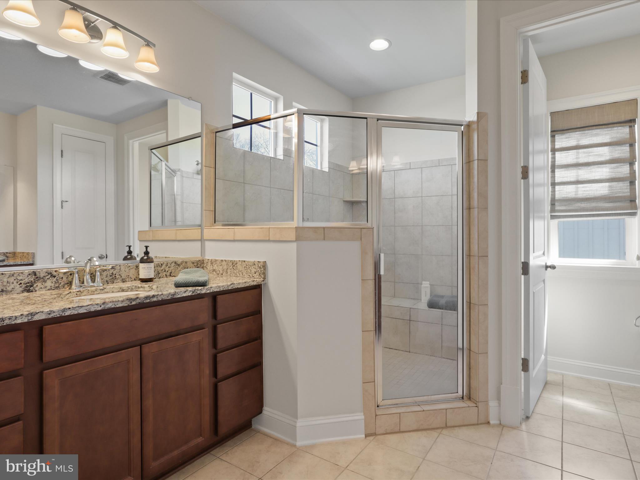 GREENS SOUTH AT WILLOWSF - Residential