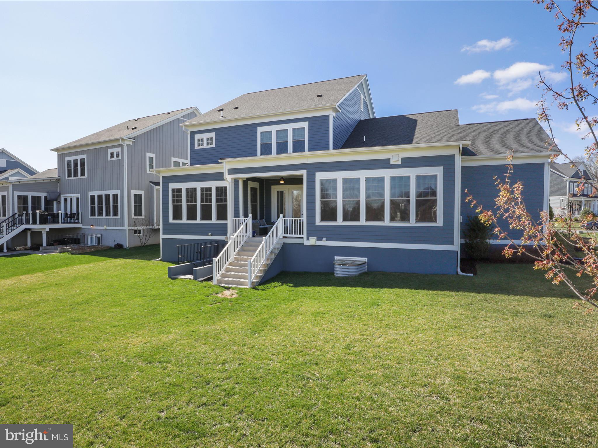 GREENS SOUTH AT WILLOWSF - Residential