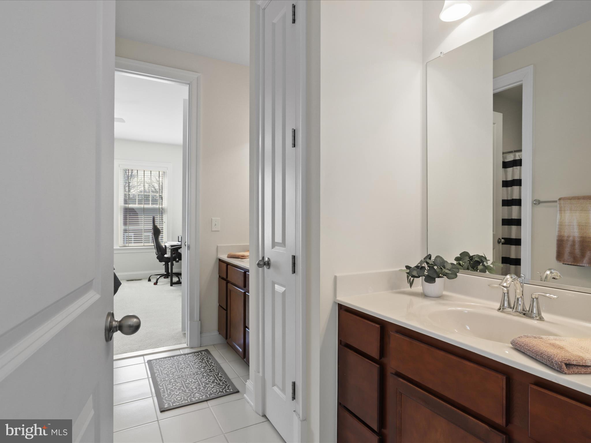 GREENS SOUTH AT WILLOWSF - Residential