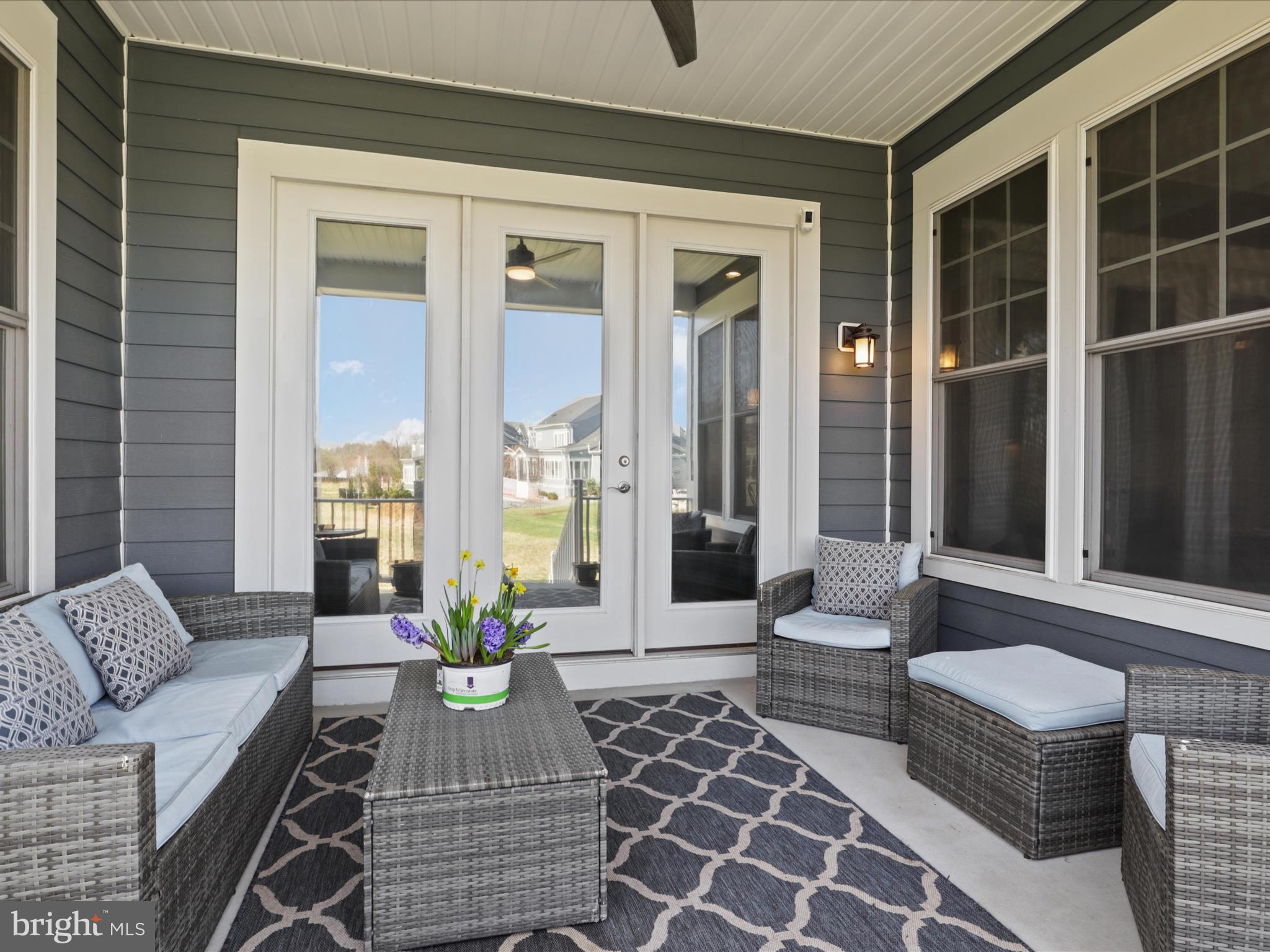 GREENS SOUTH AT WILLOWSF - Residential